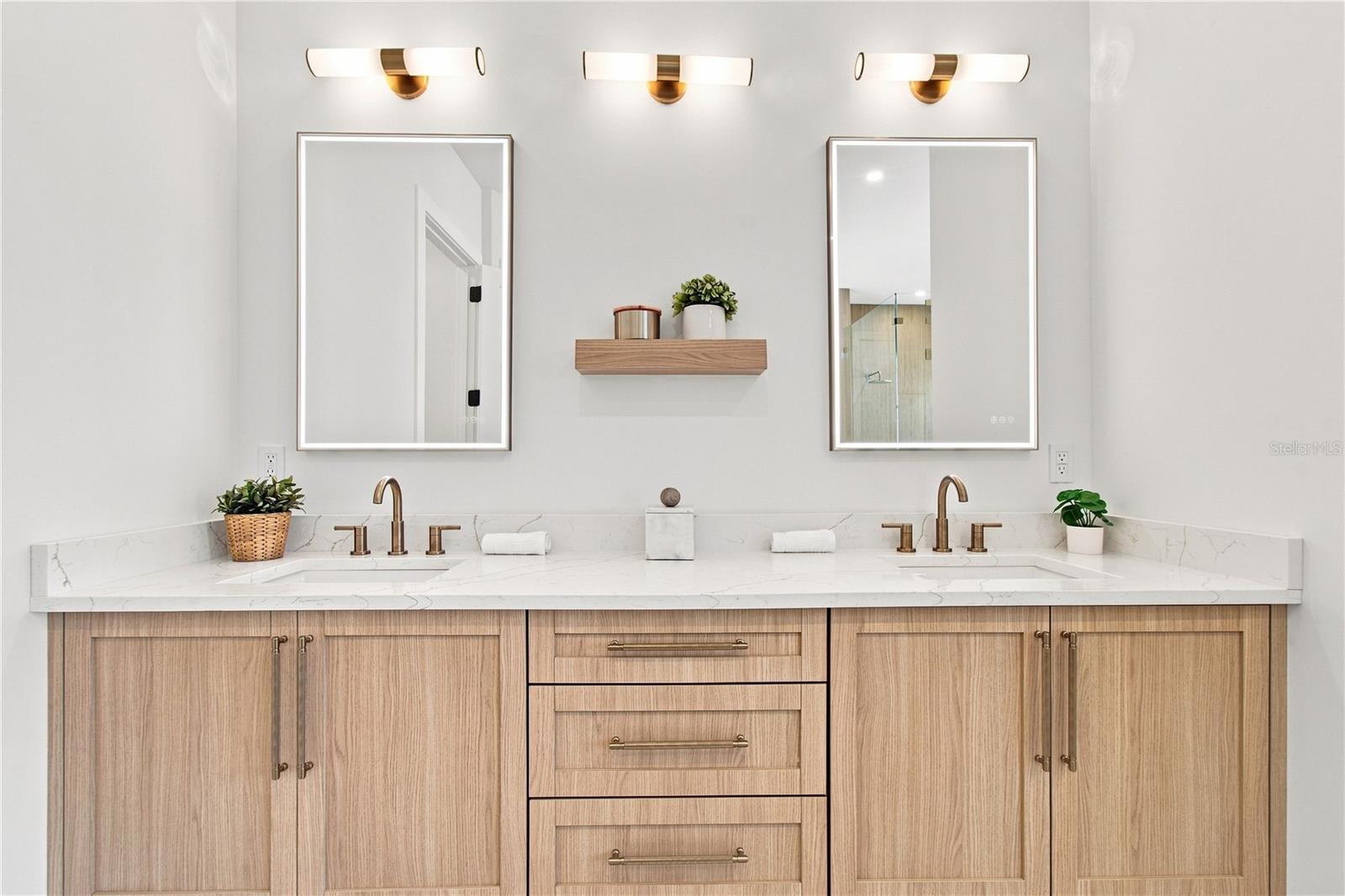 4106 W NEPTUNE ST