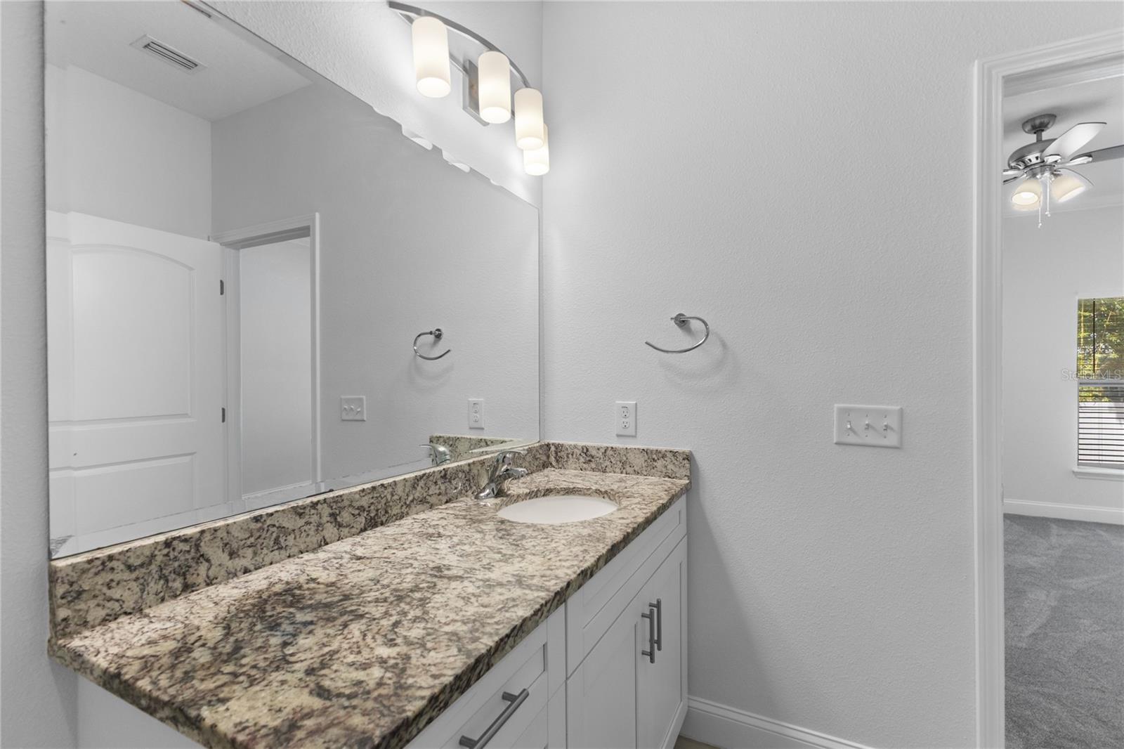 8702-8708 KENYON VIEW CT