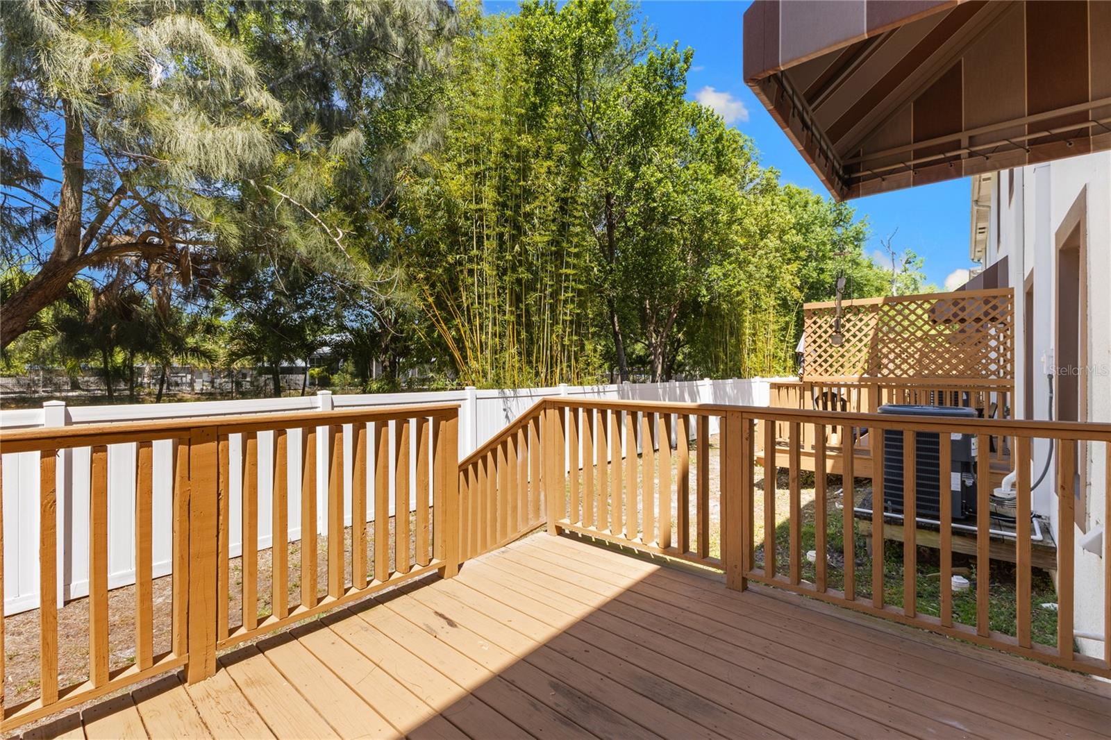 8702-8708 KENYON VIEW CT