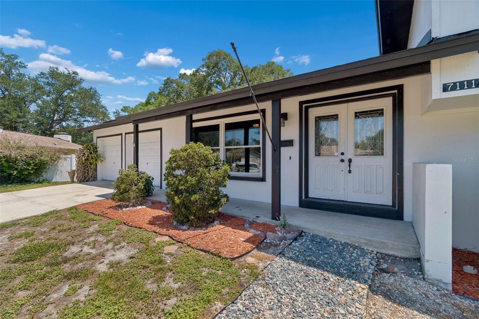 7111 GATEWAY CT