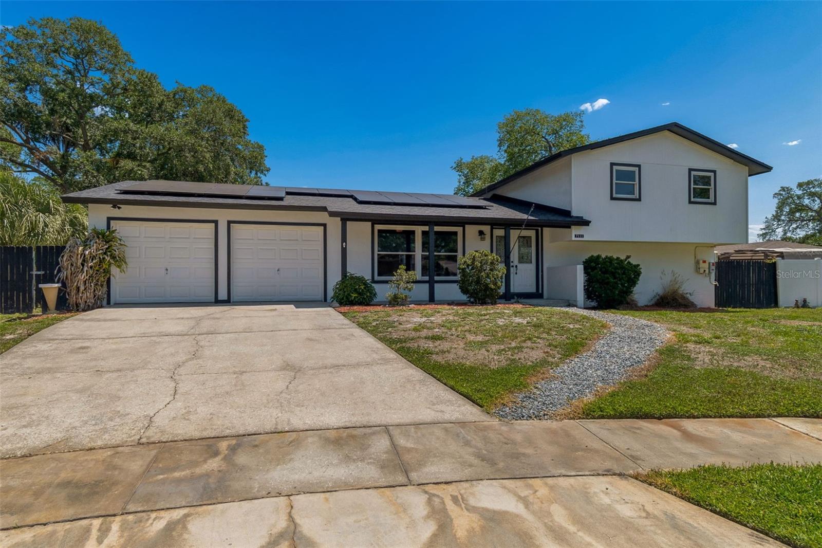 7111 GATEWAY CT