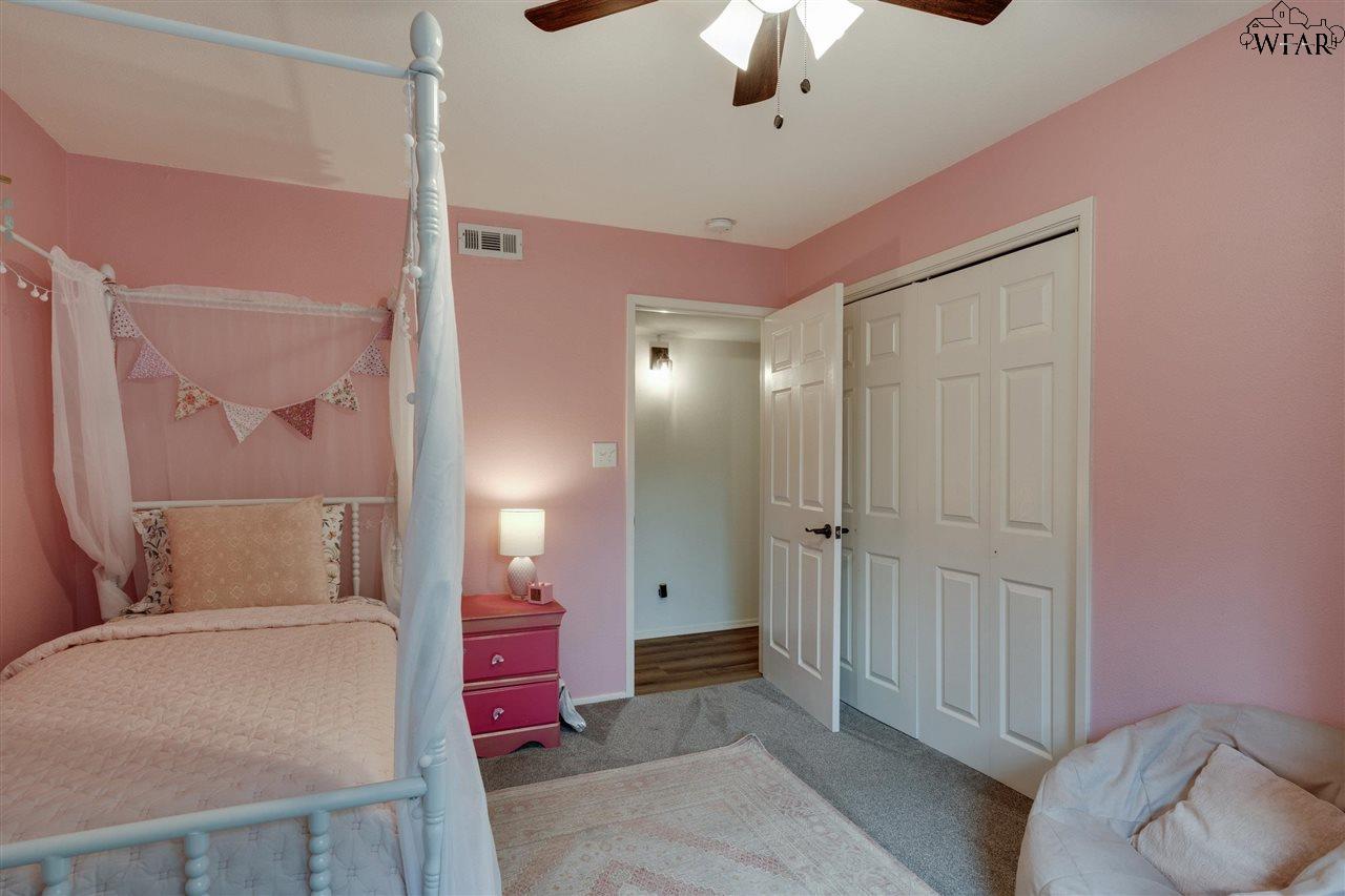2812 COMPTON ROAD