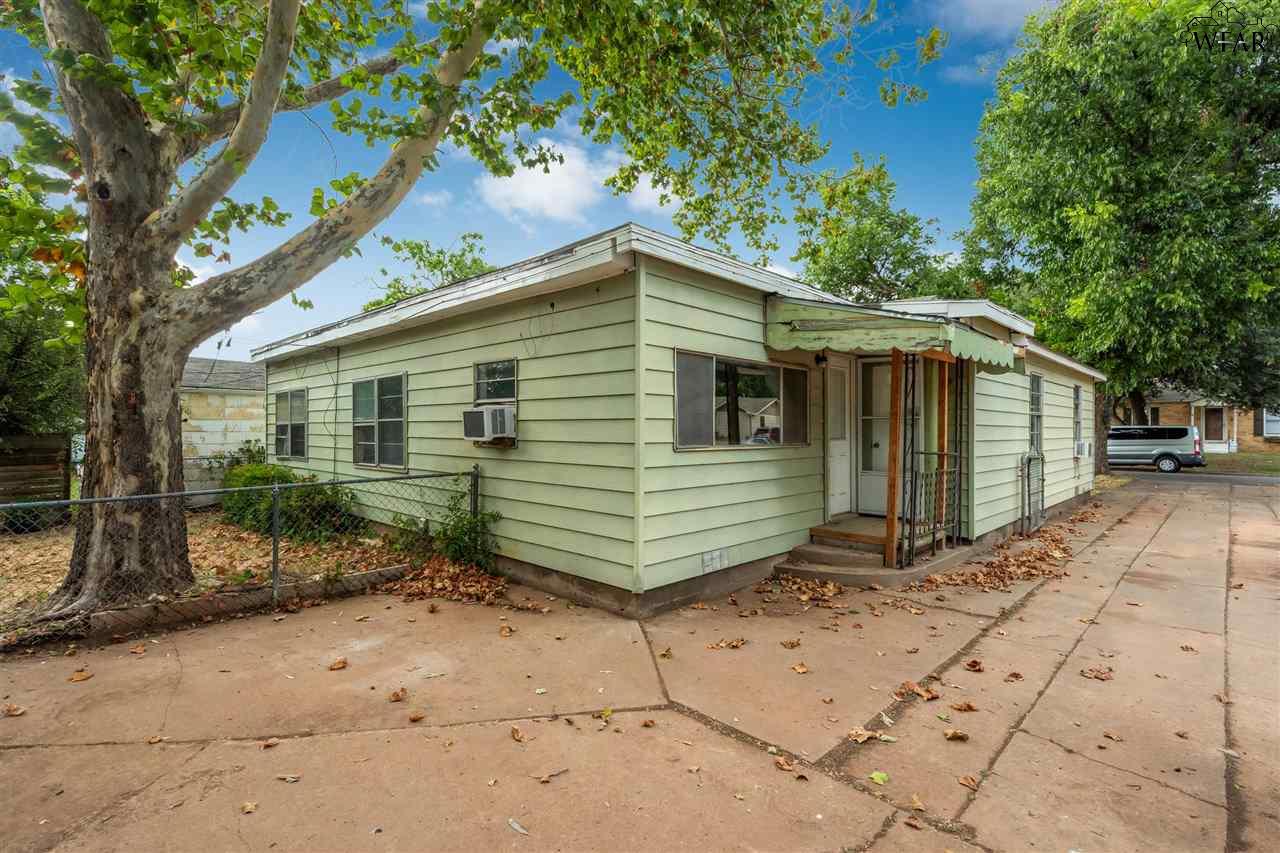 523 W INWOOD DRIVE