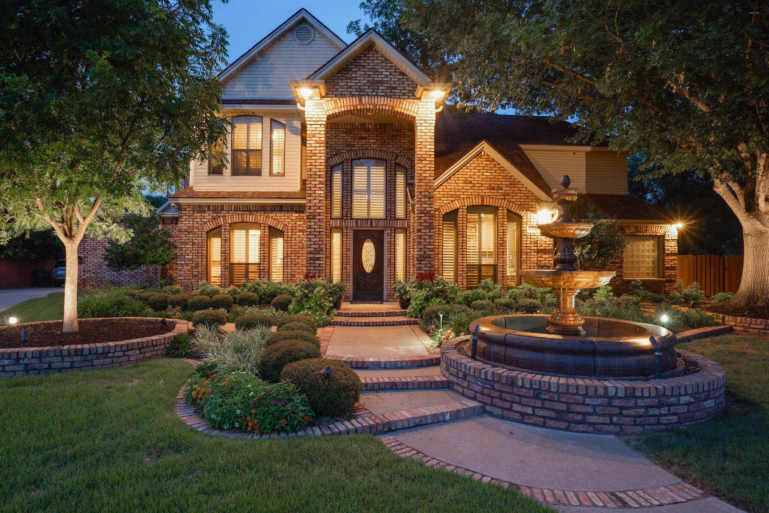 4203 DRIFTWOOD DRIVE