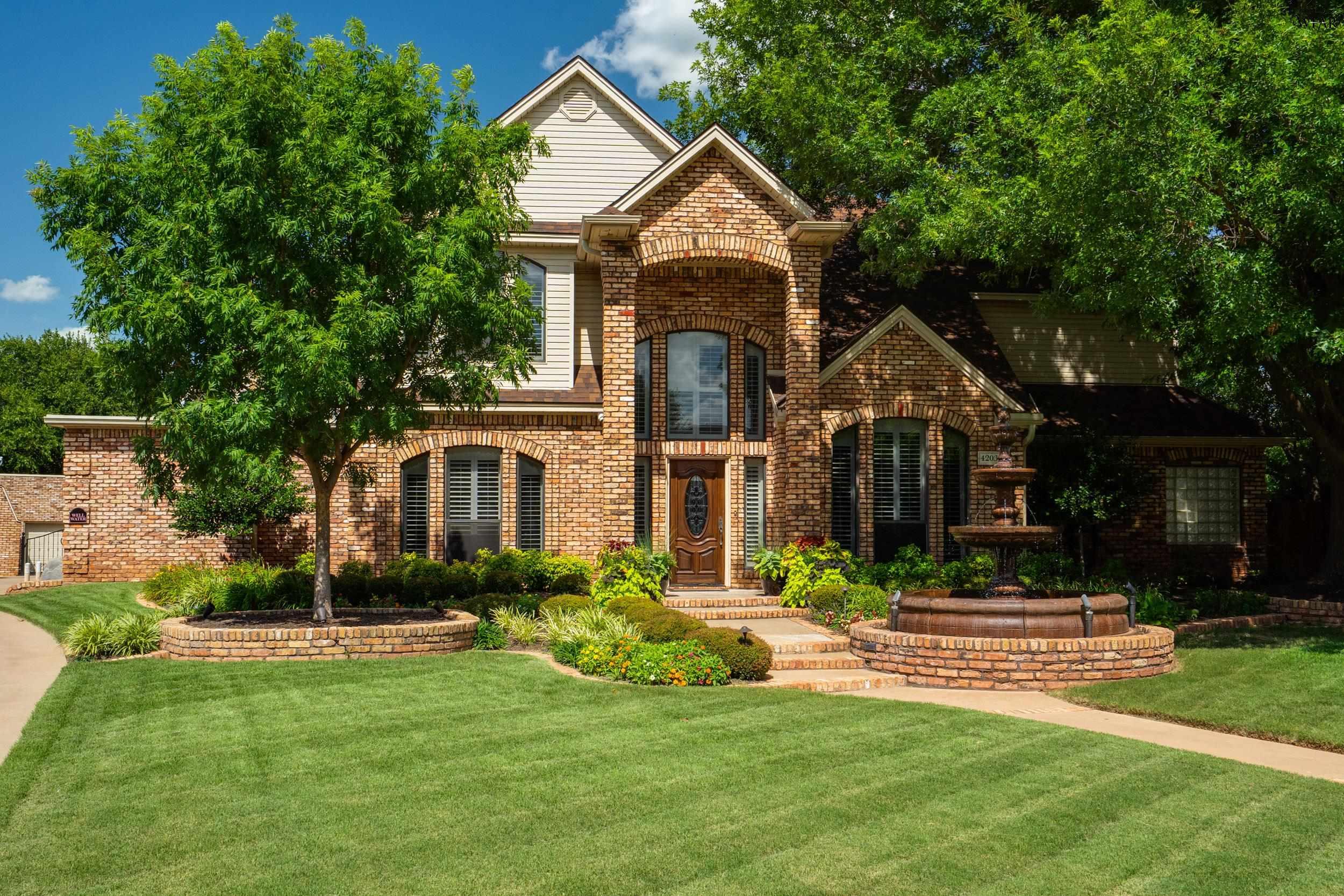 4203 DRIFTWOOD DRIVE
