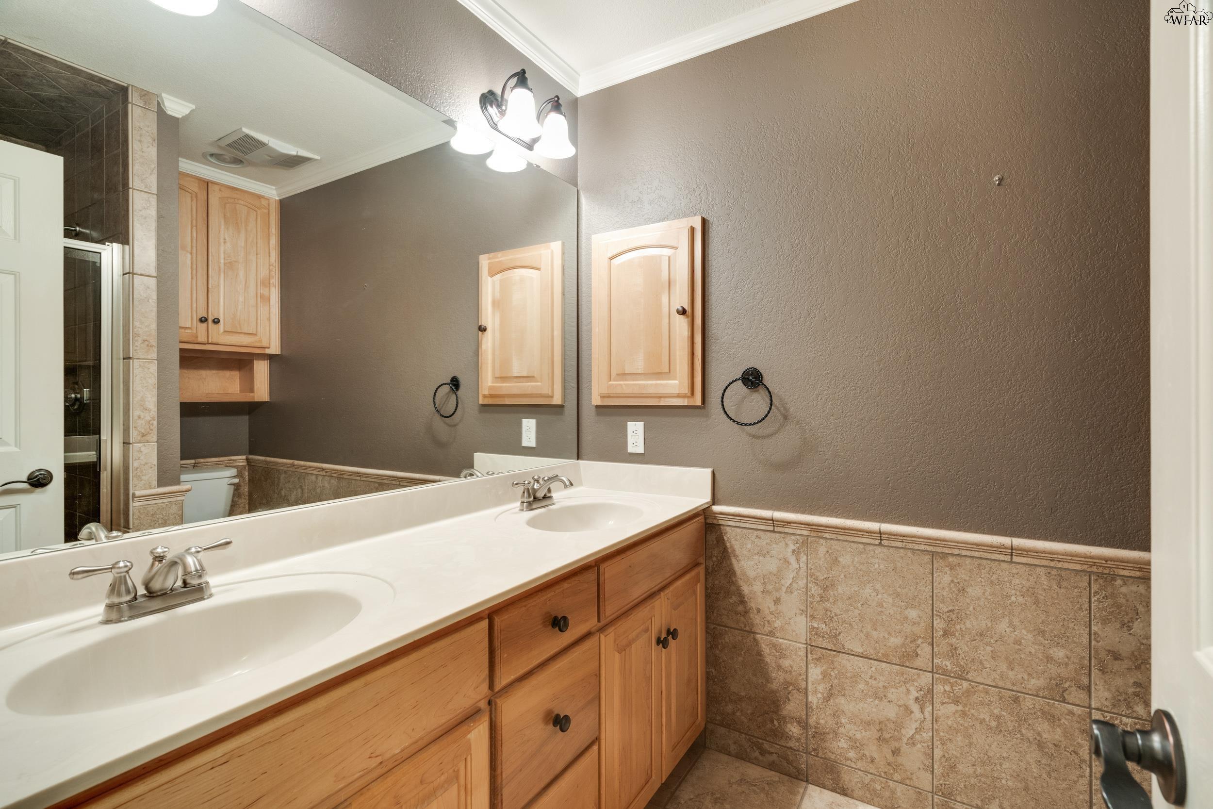 4203 DRIFTWOOD DRIVE