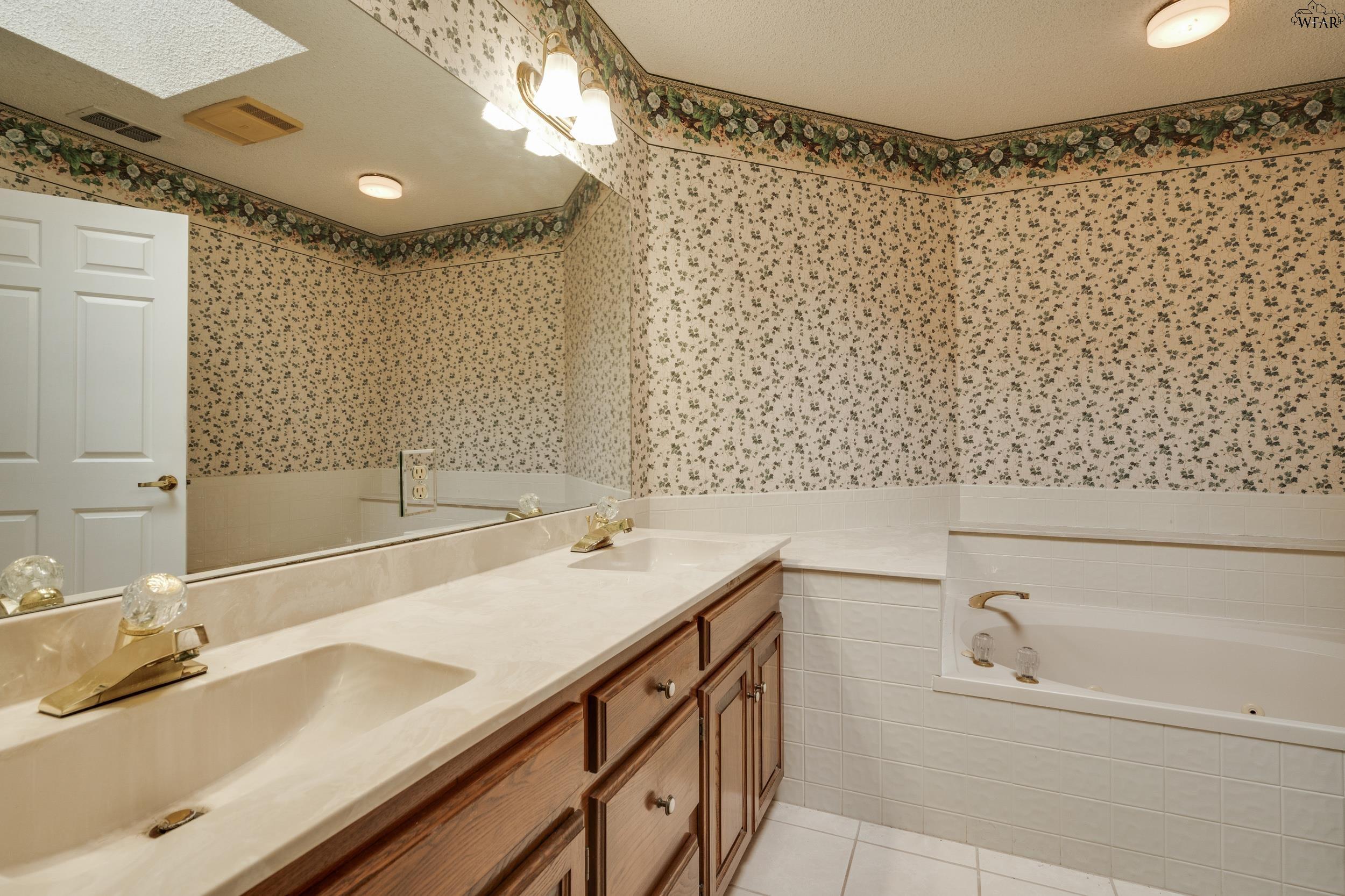 3401 NOTTINGHILL LANE