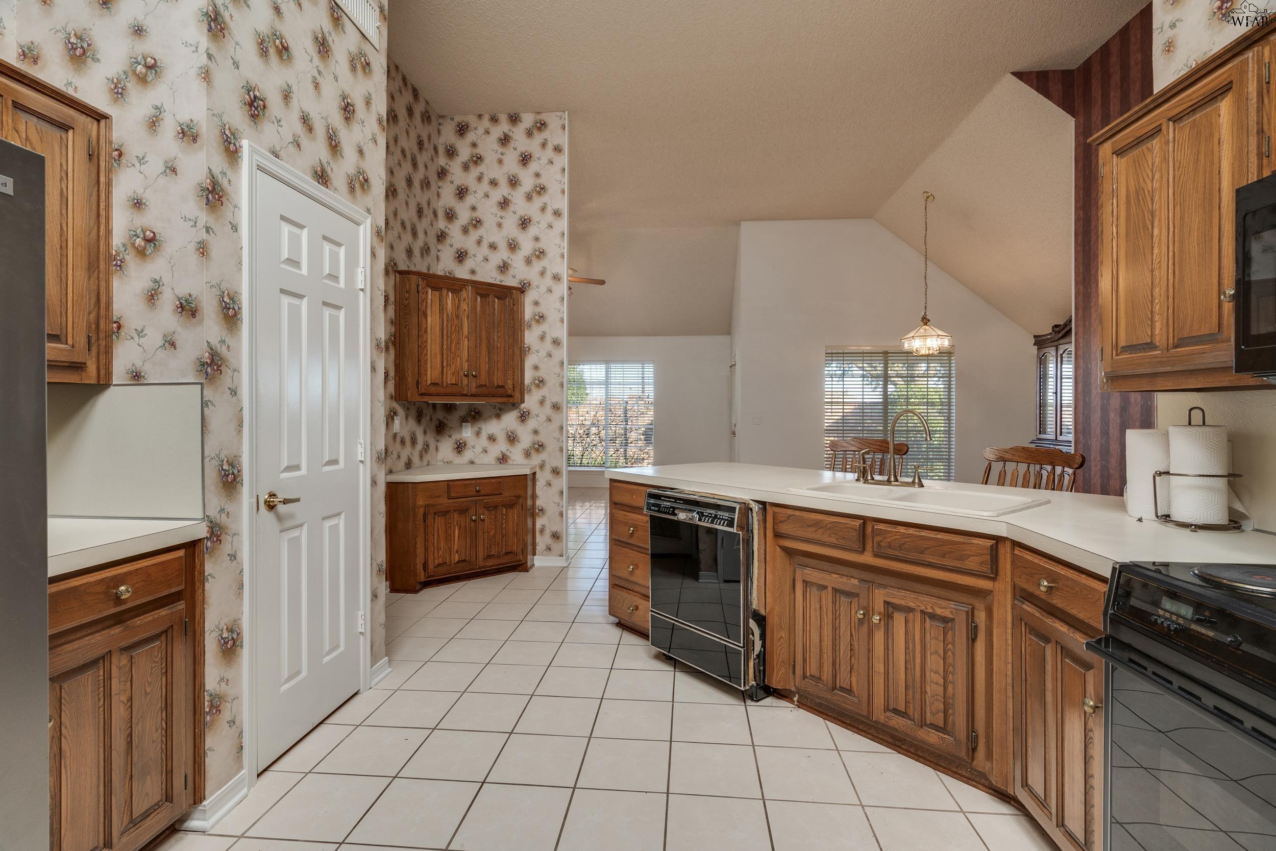 3401 NOTTINGHILL LANE