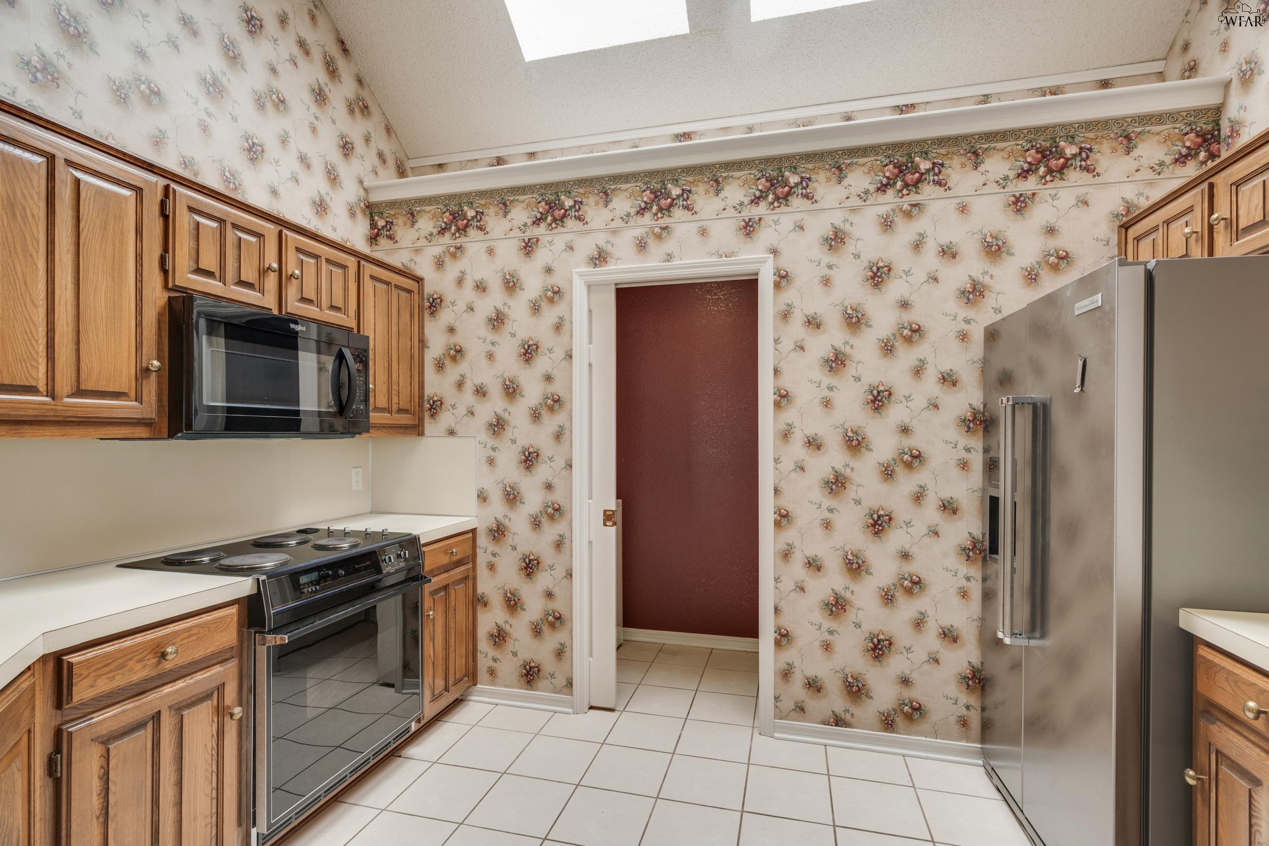 3401 NOTTINGHILL LANE