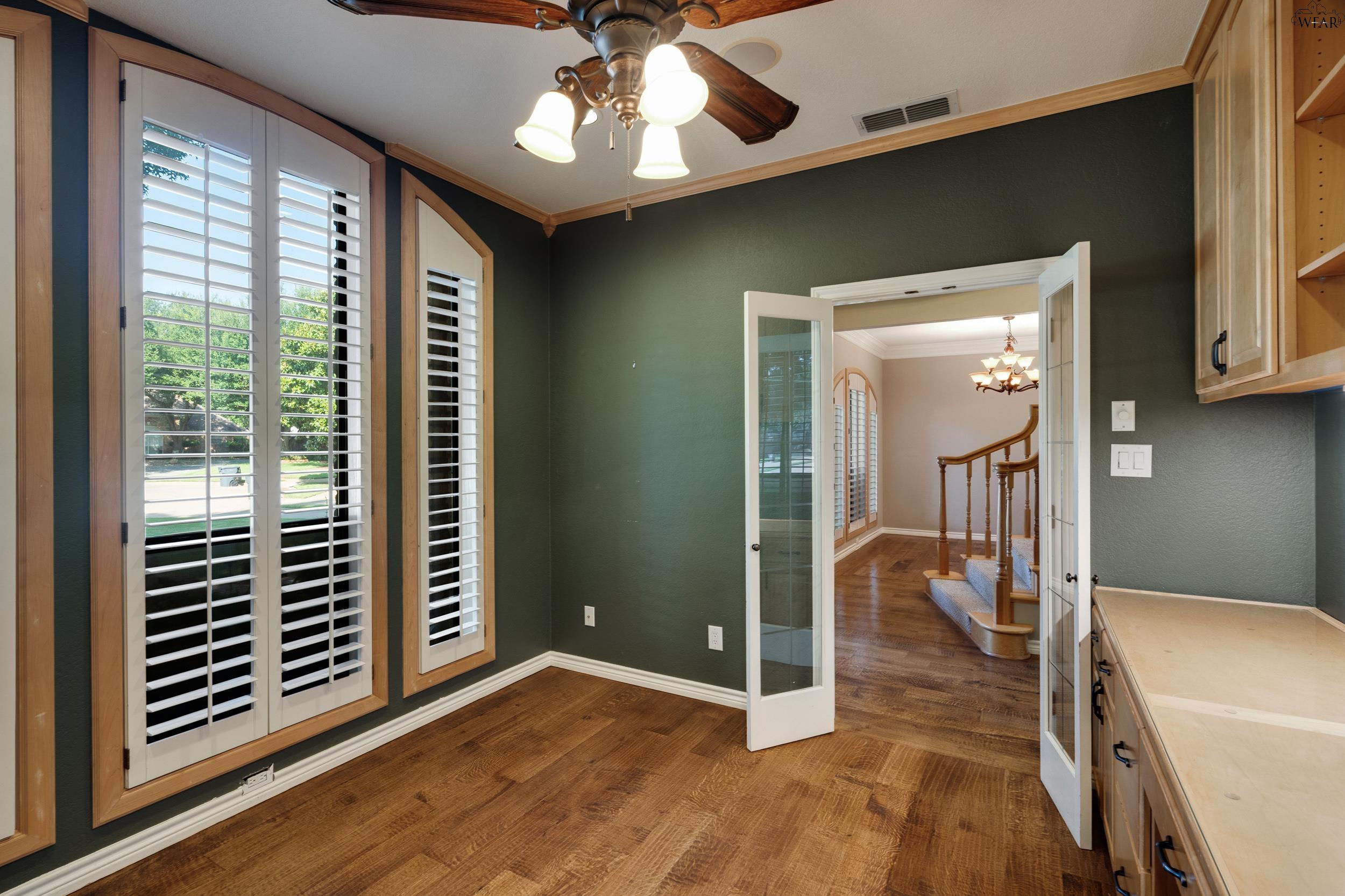 4203 DRIFTWOOD DRIVE