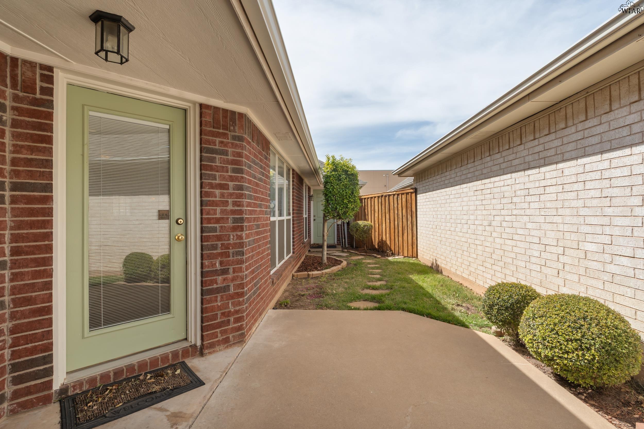 2853 JUDSON CIRCLE