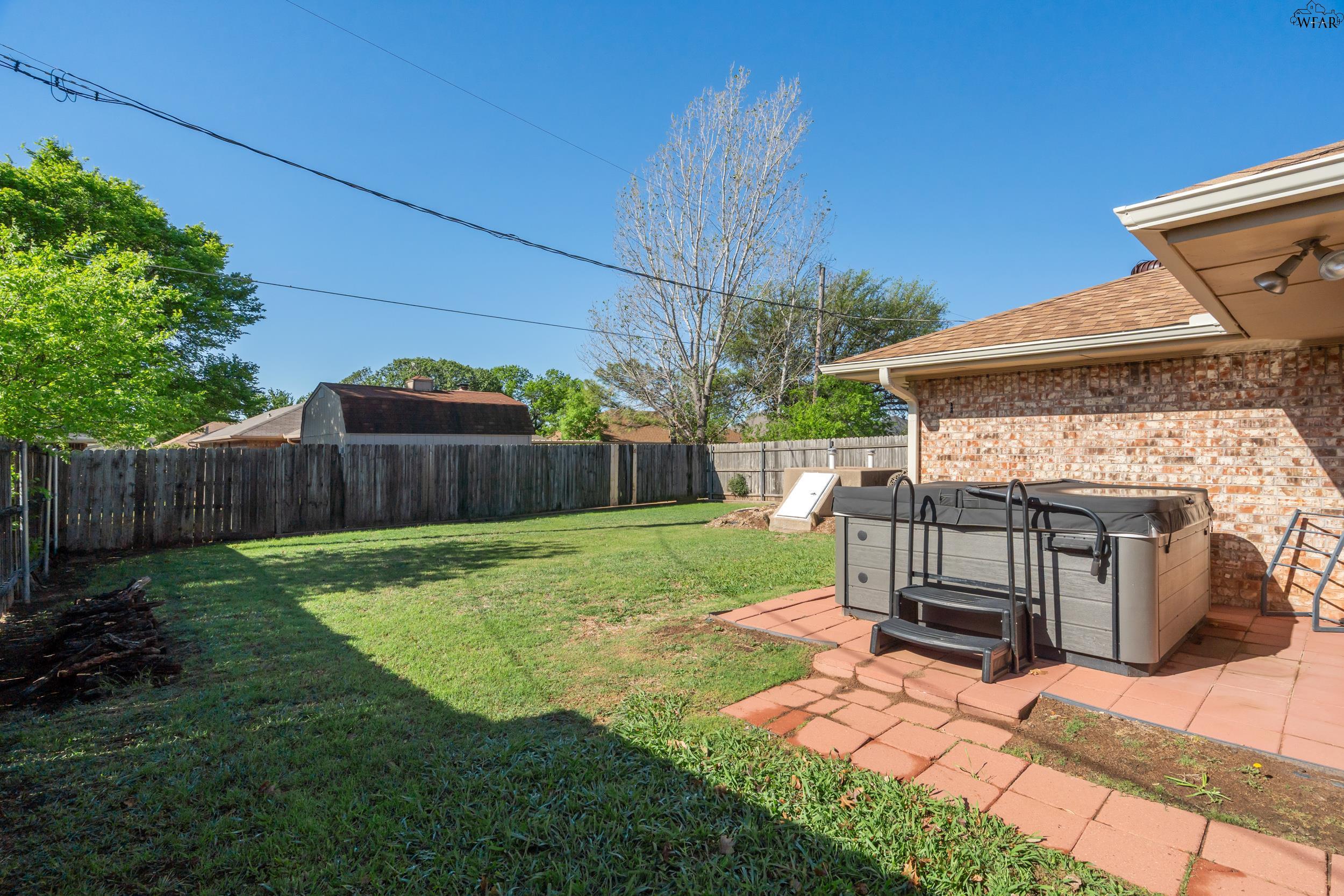 6005 LACI LANE