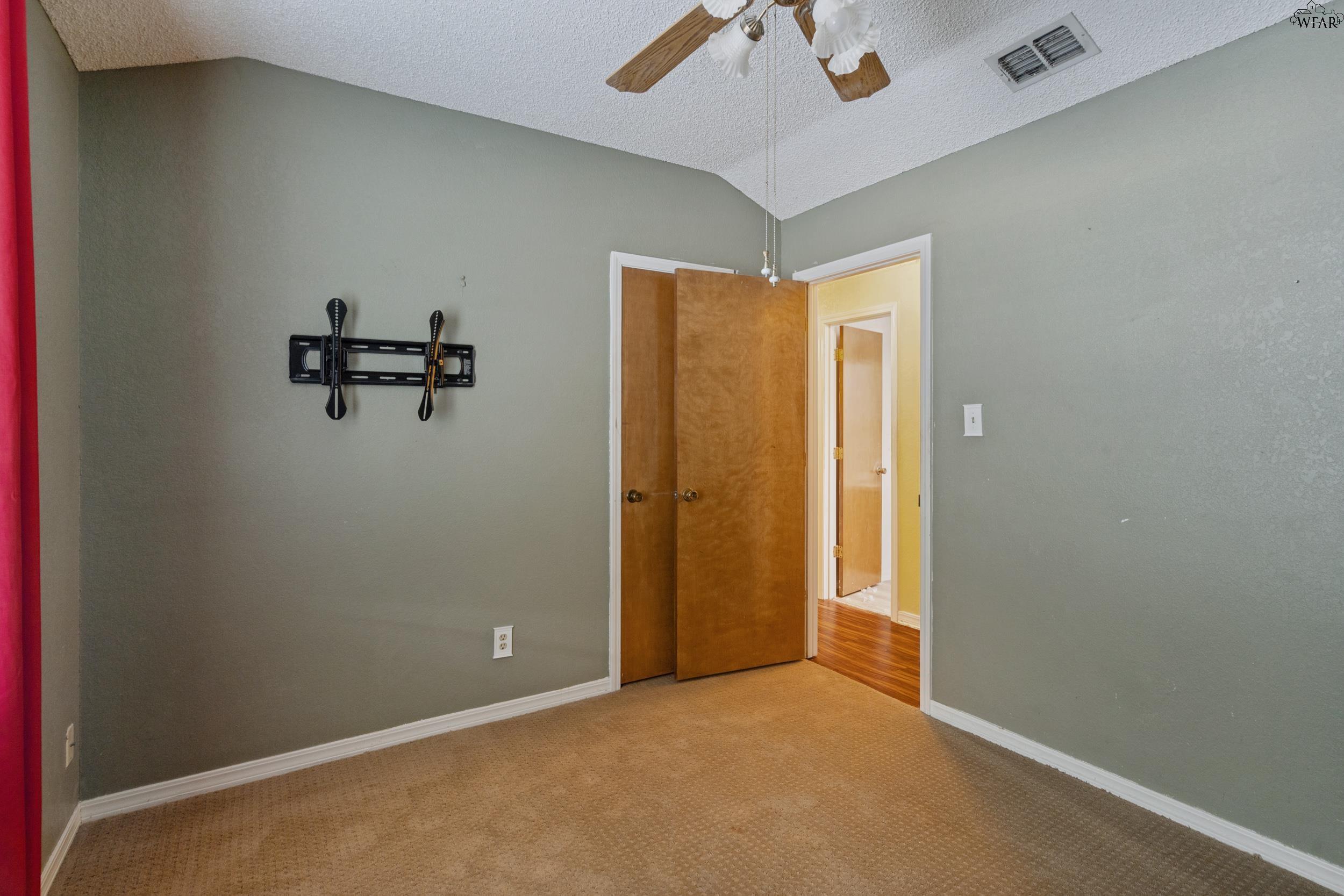 6005 LACI LANE