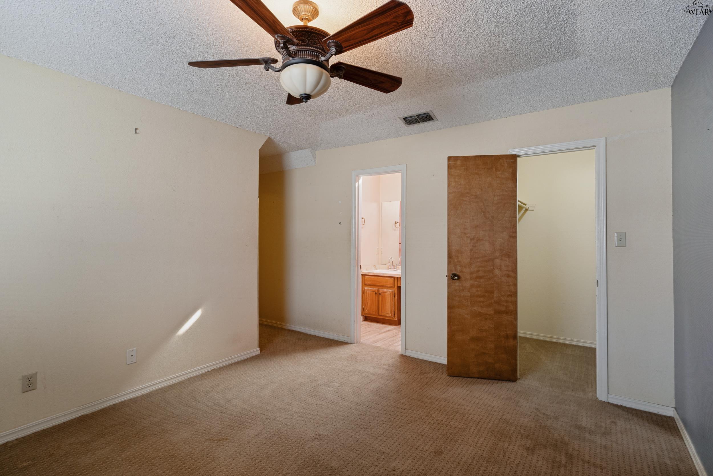 6005 LACI LANE