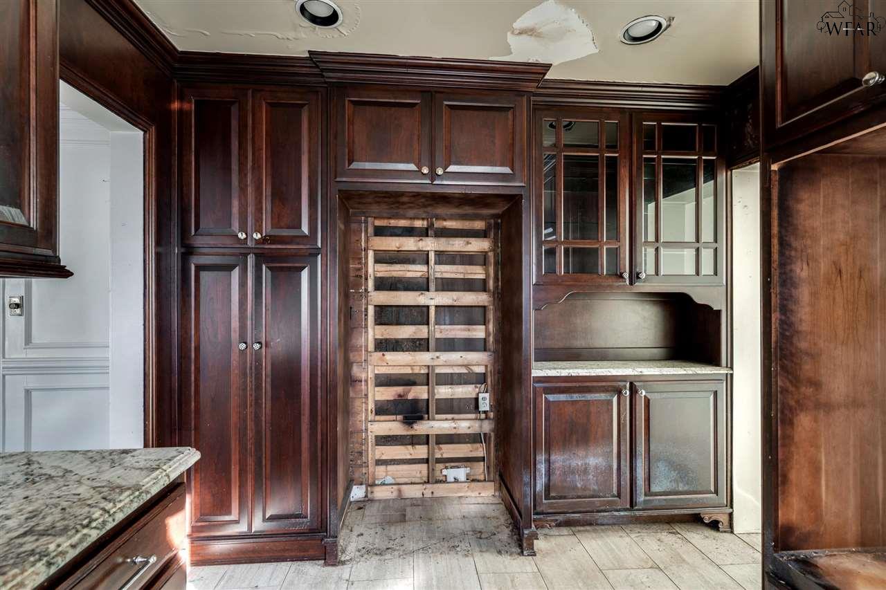 2311 ELLINGHAM DRIVE