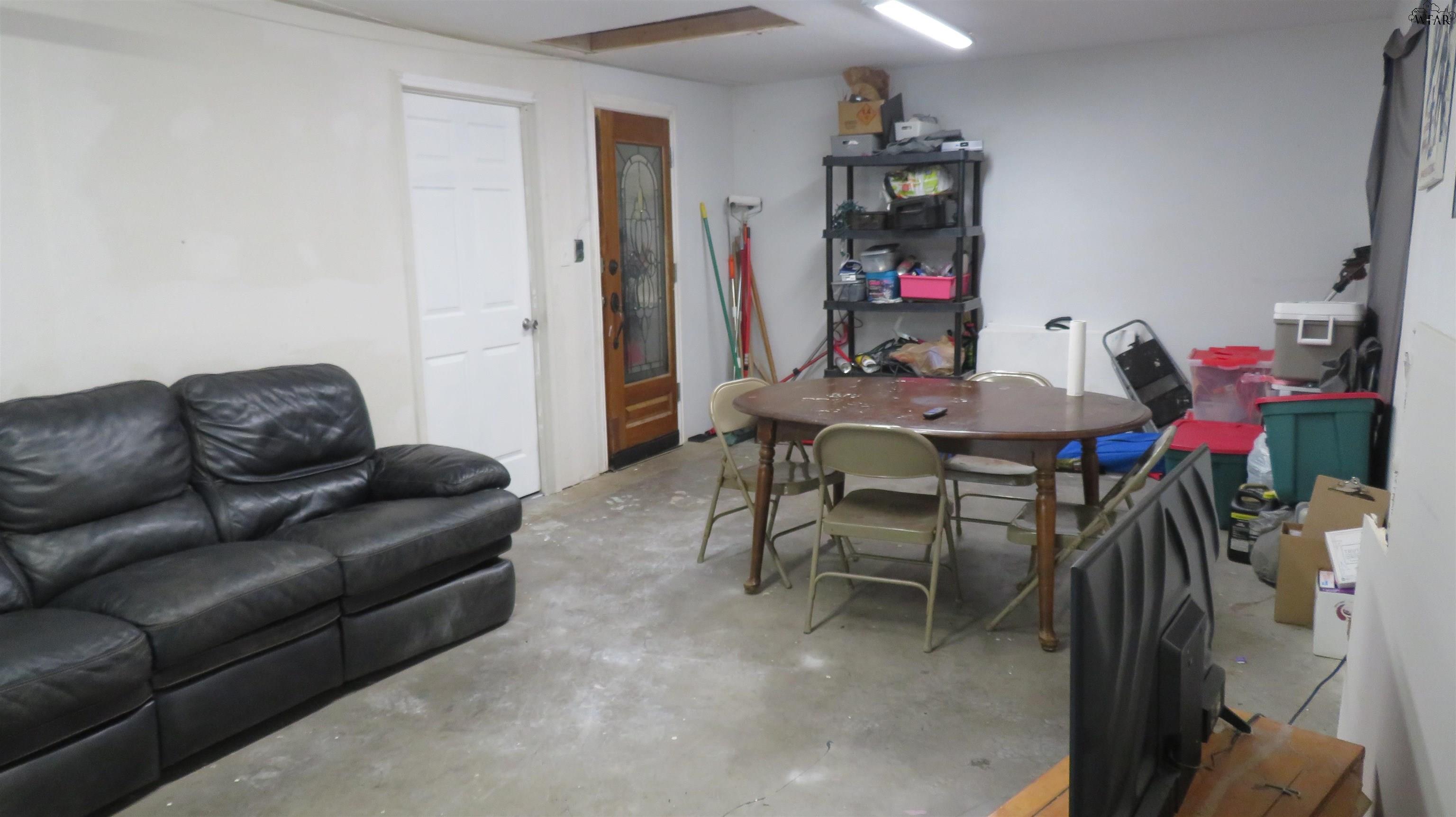 3020 POOL STREET