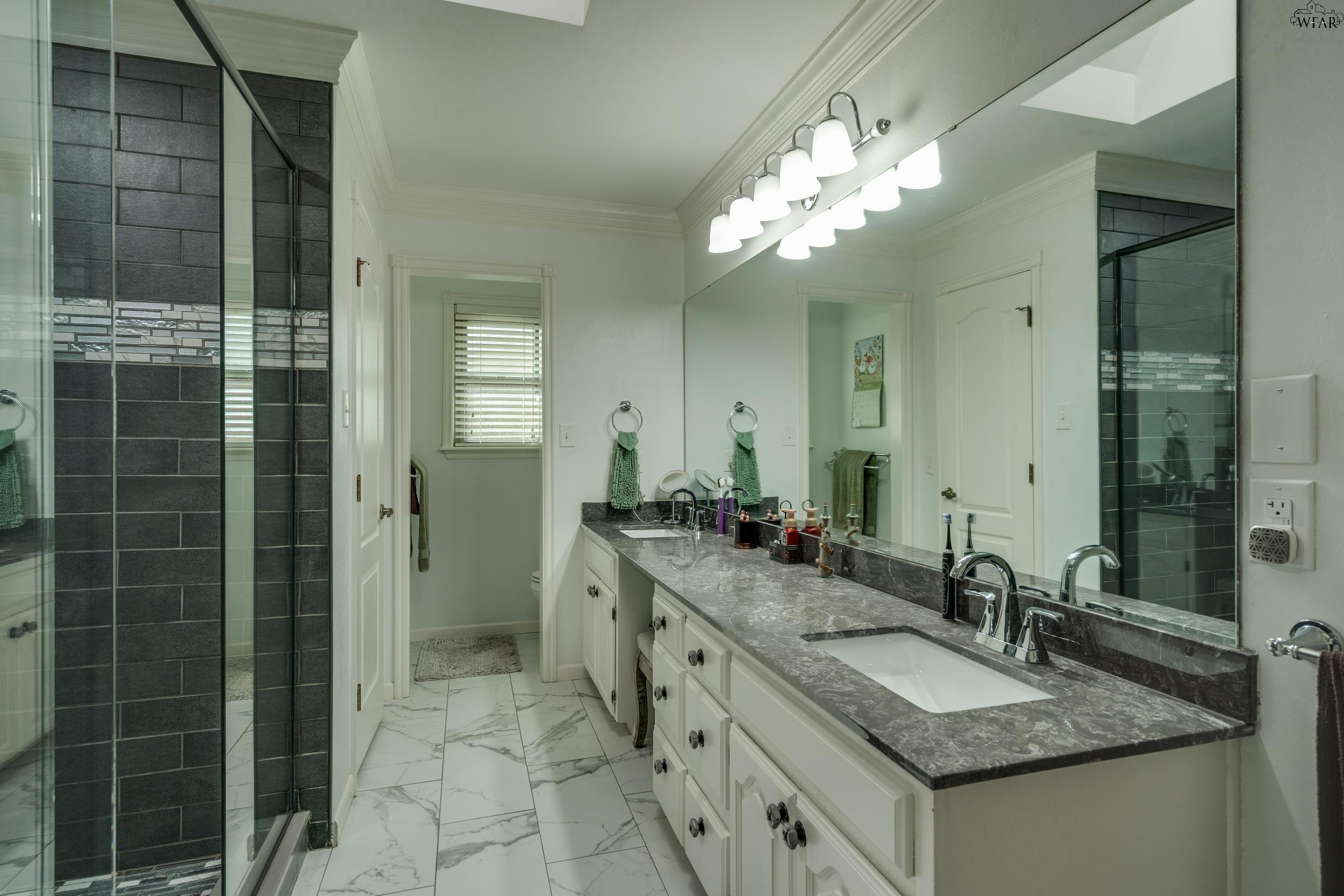 2551 SHEPHERDS GLEN