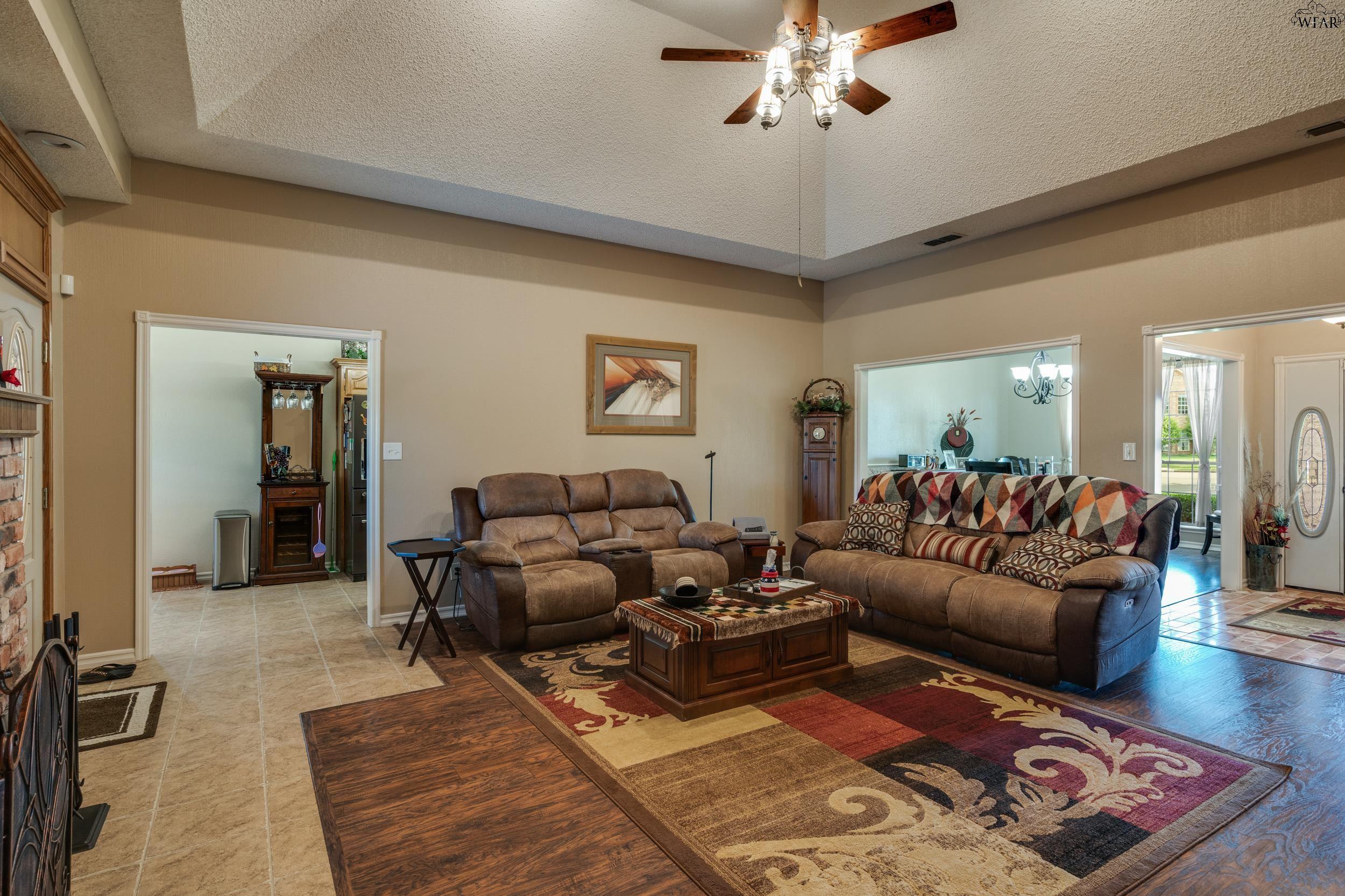 2551 SHEPHERDS GLEN