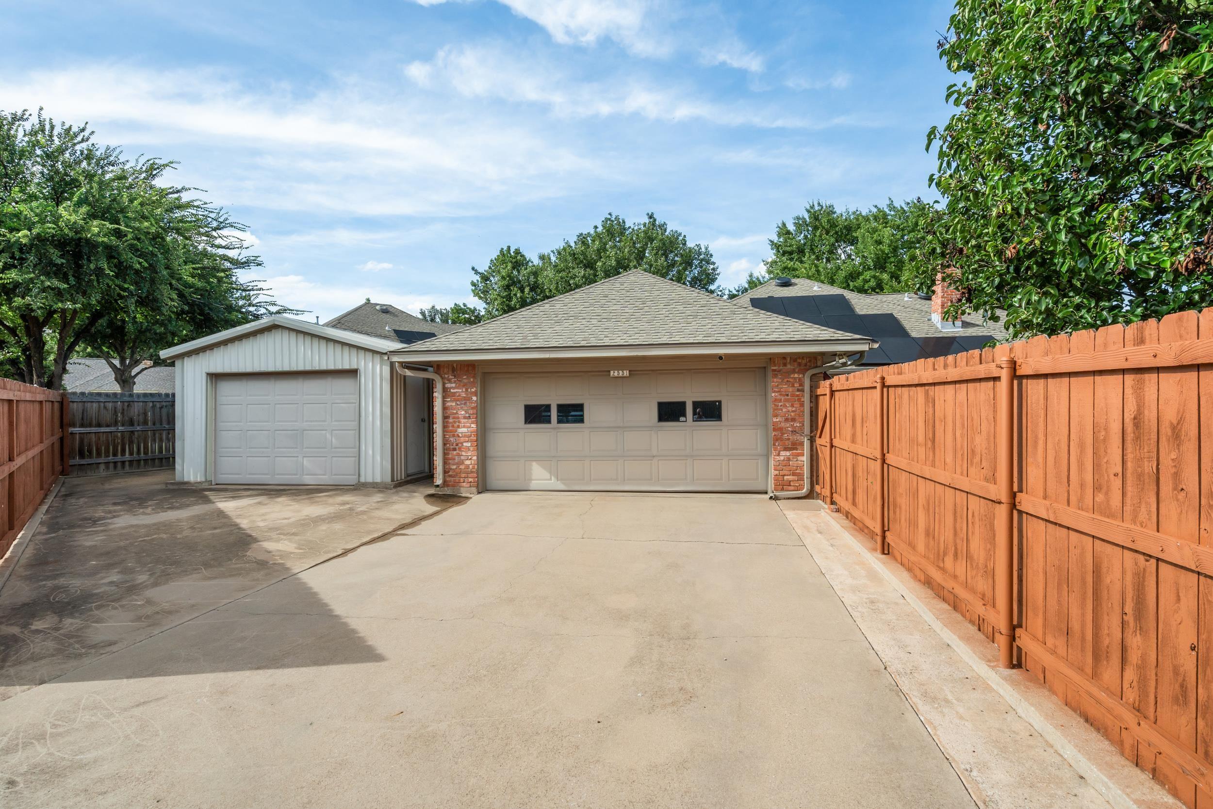 2551 SHEPHERDS GLEN