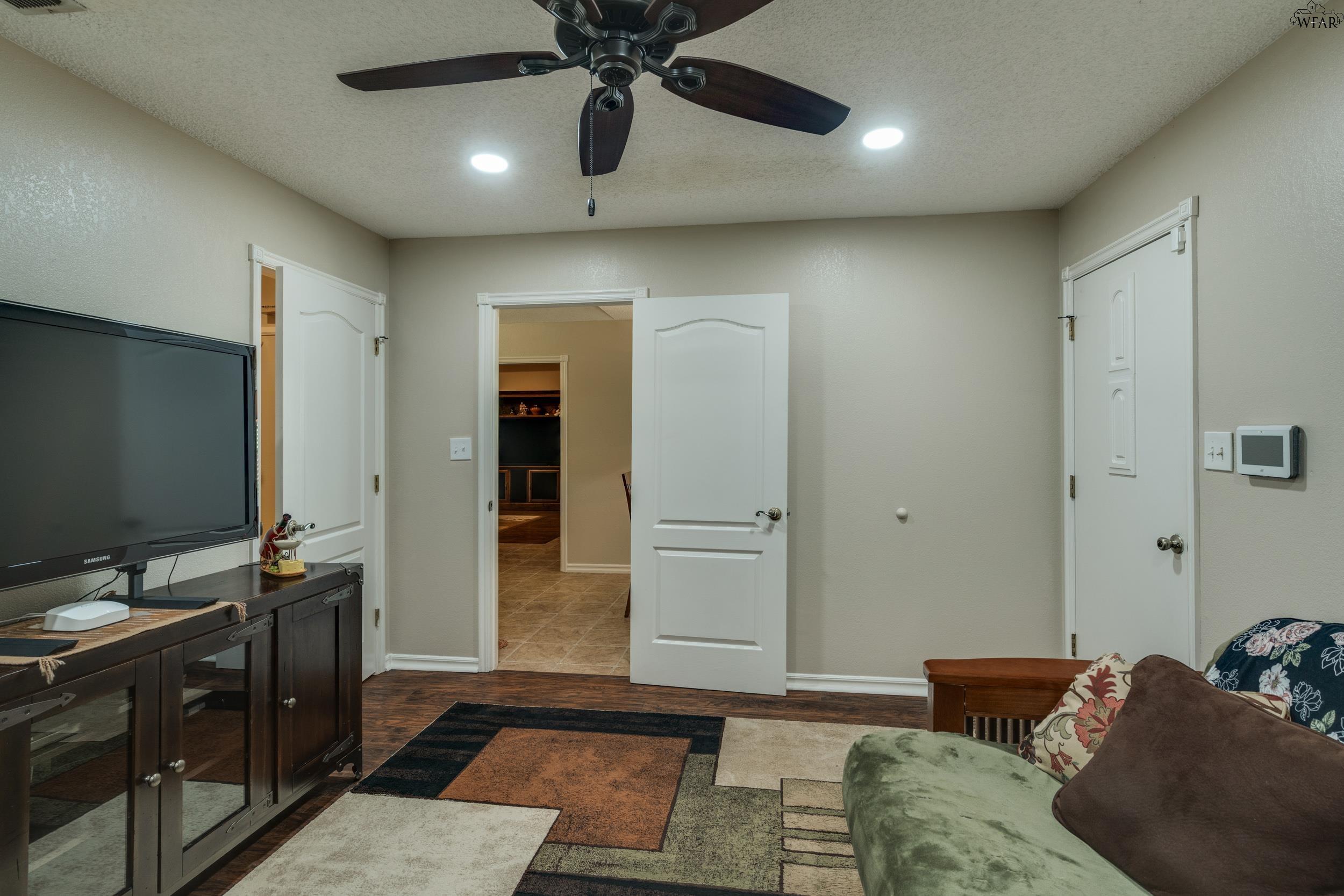 2551 SHEPHERDS GLEN