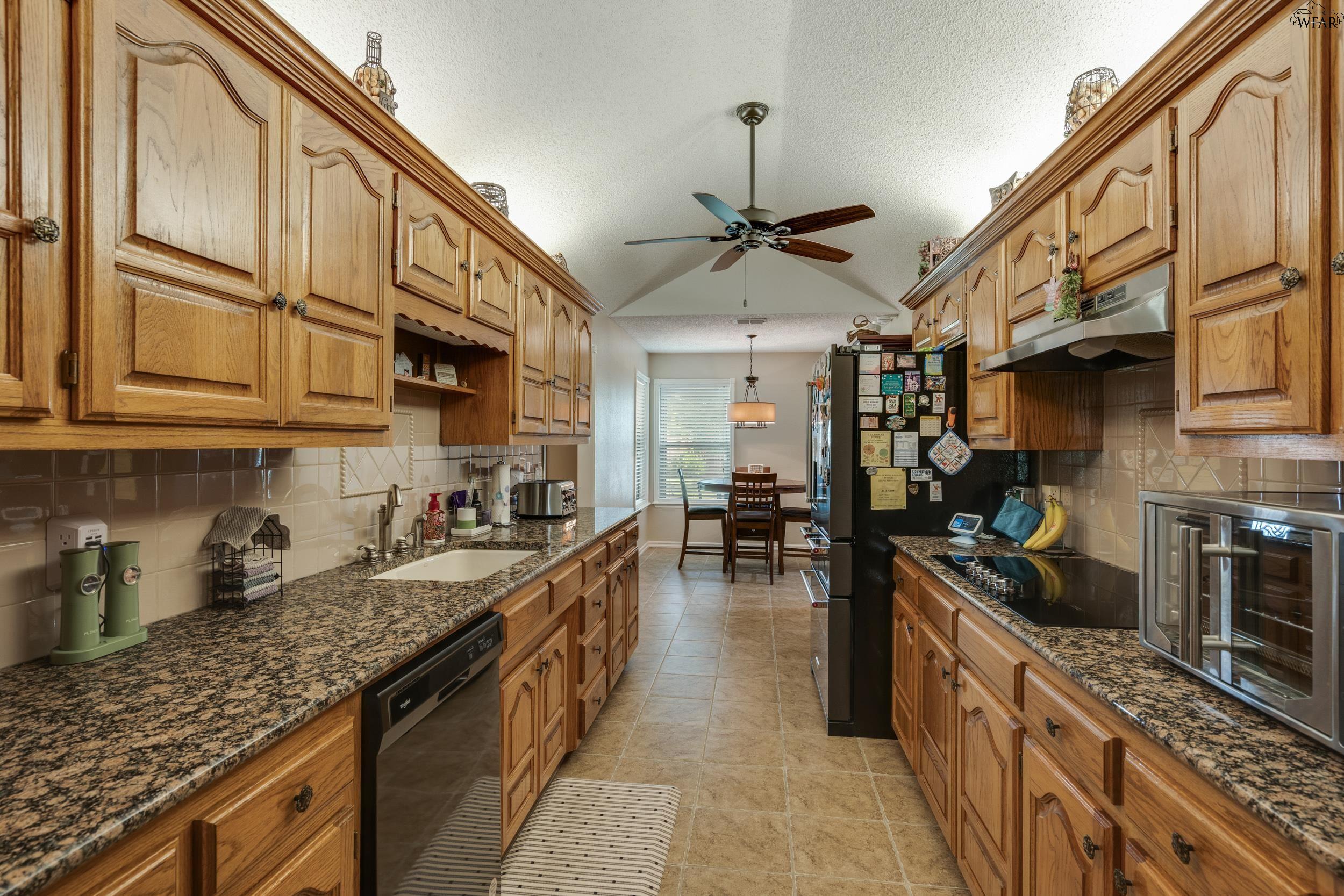 2551 SHEPHERDS GLEN