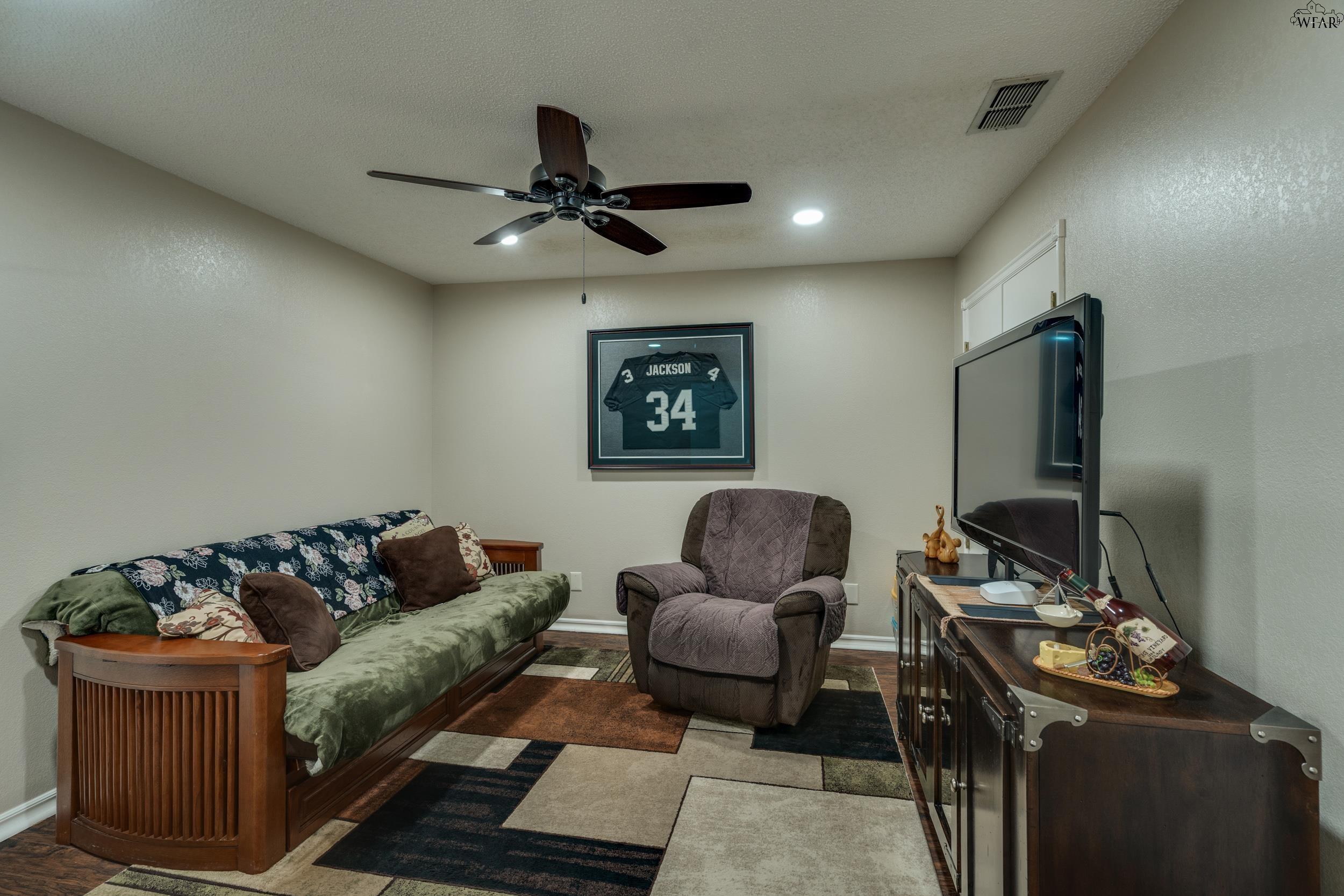 2551 SHEPHERDS GLEN