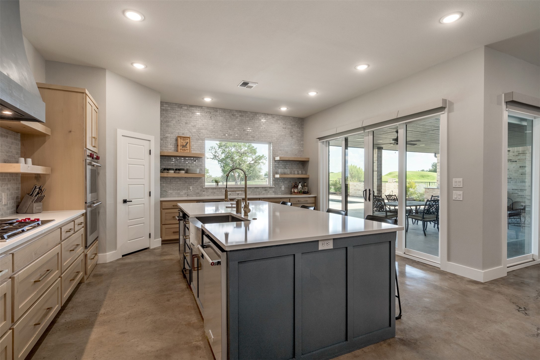 210 Bay Hill Drive