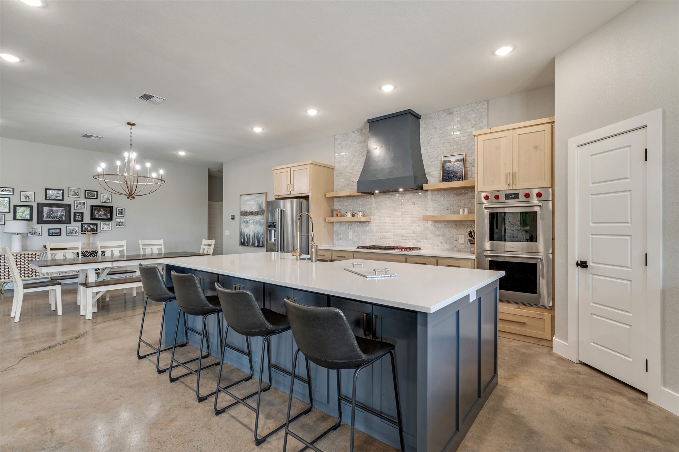 210 Bay Hill Drive