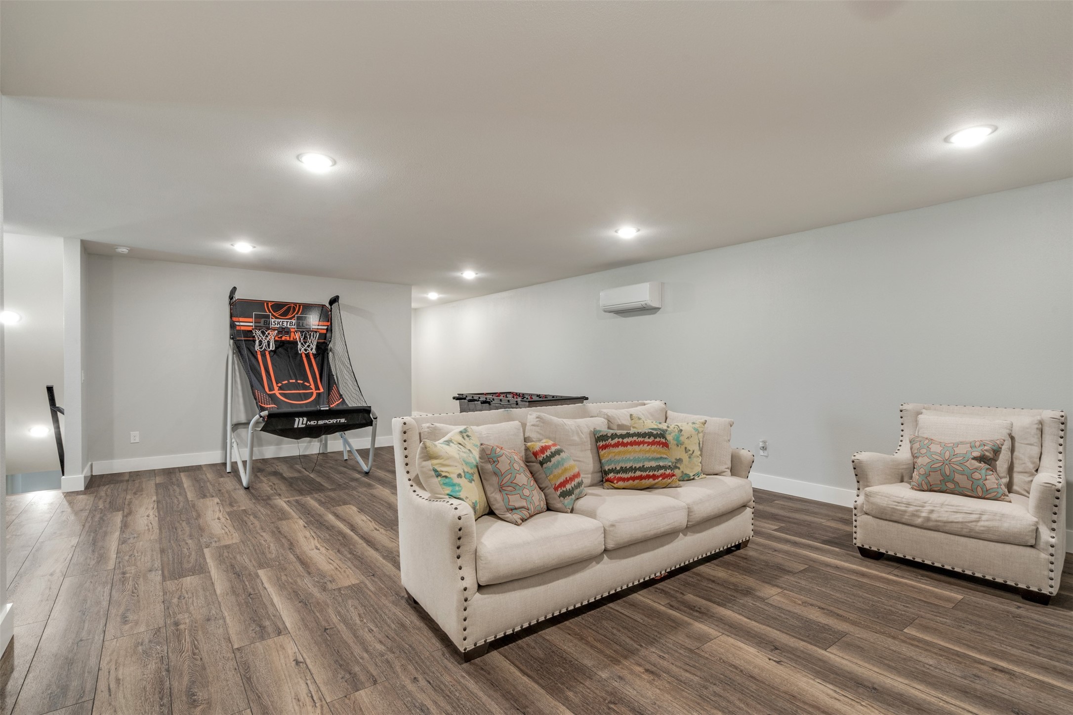 210 Bay Hill Drive
