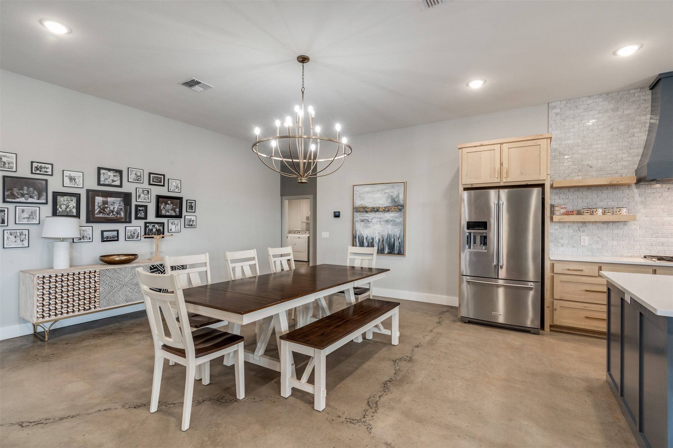 210 Bay Hill Drive