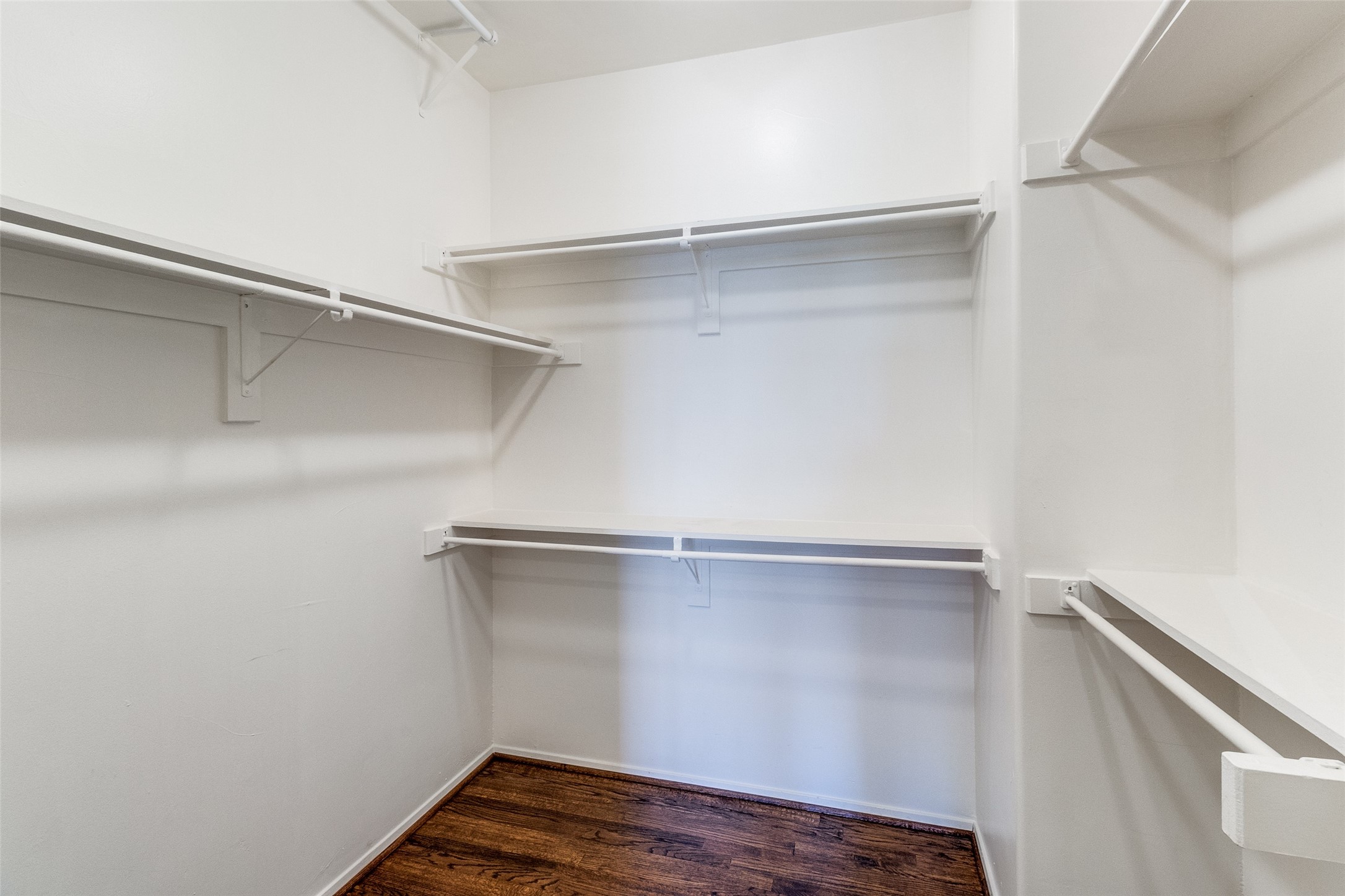 4406 Bowser Avenue 19