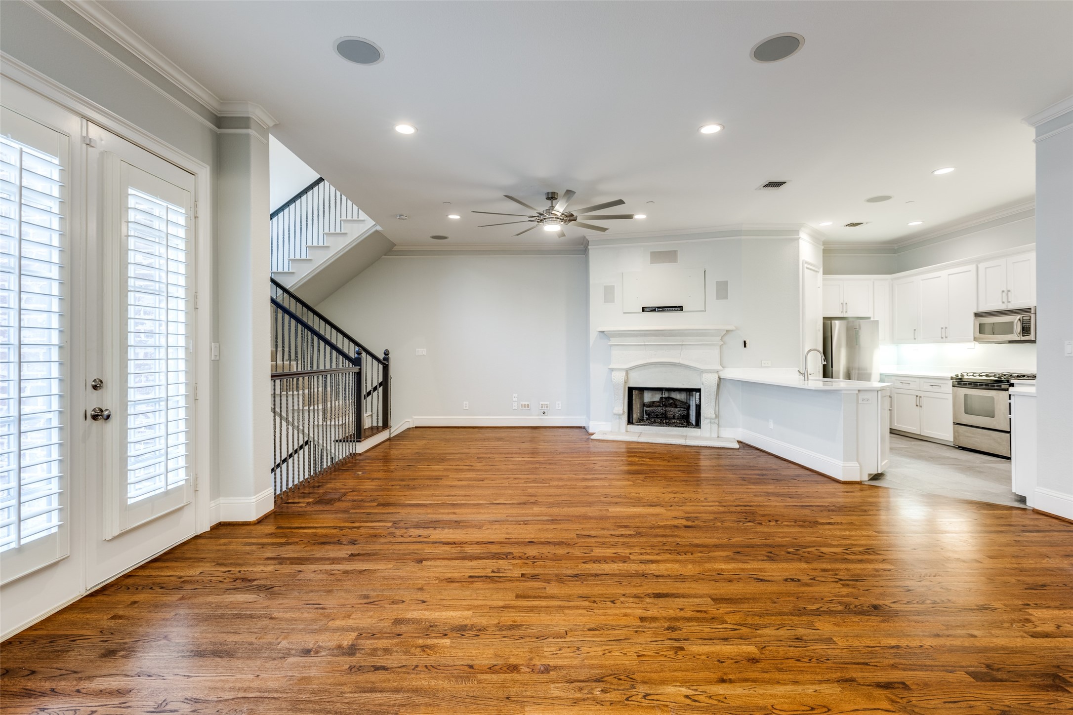 3967 Travis Street