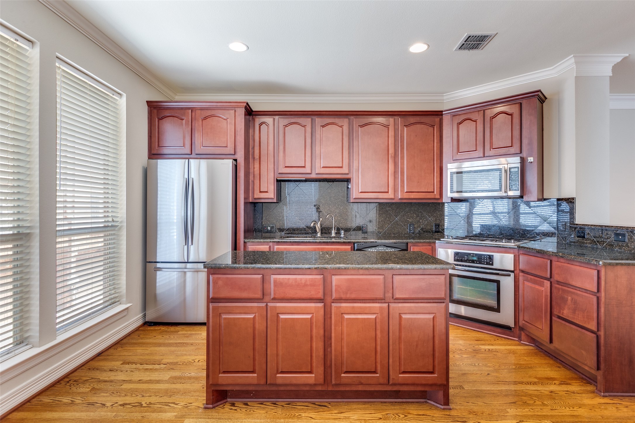 3610 Gillespie Street 10