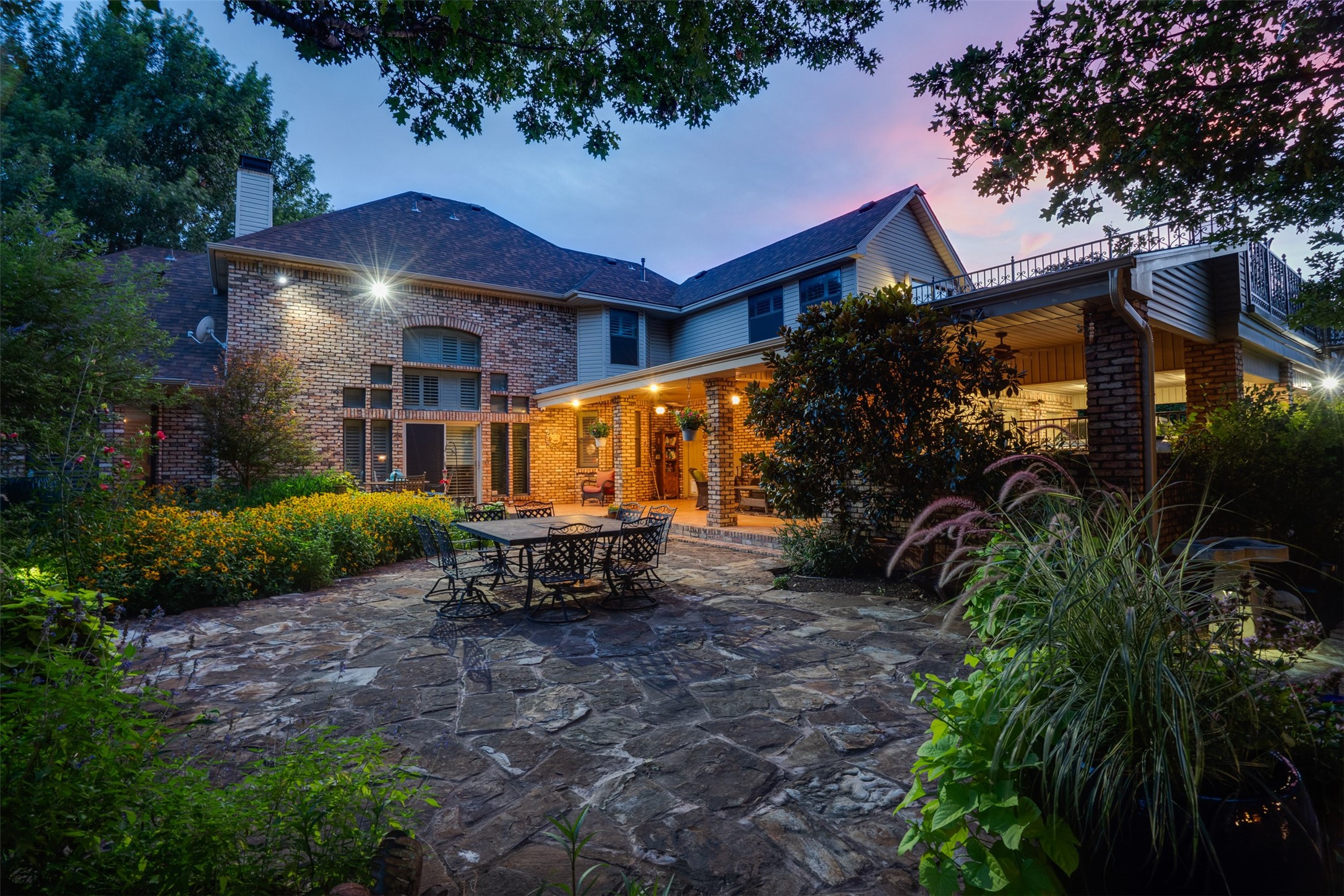 4203 Driftwood Drive