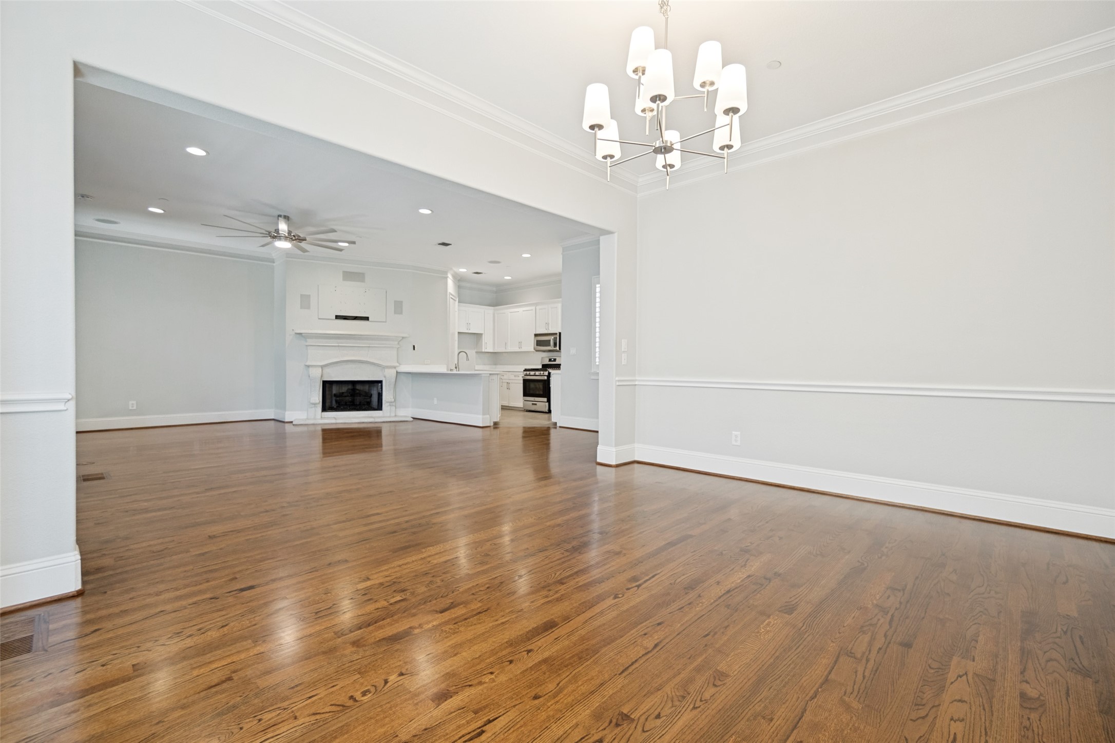 3967 Travis Street