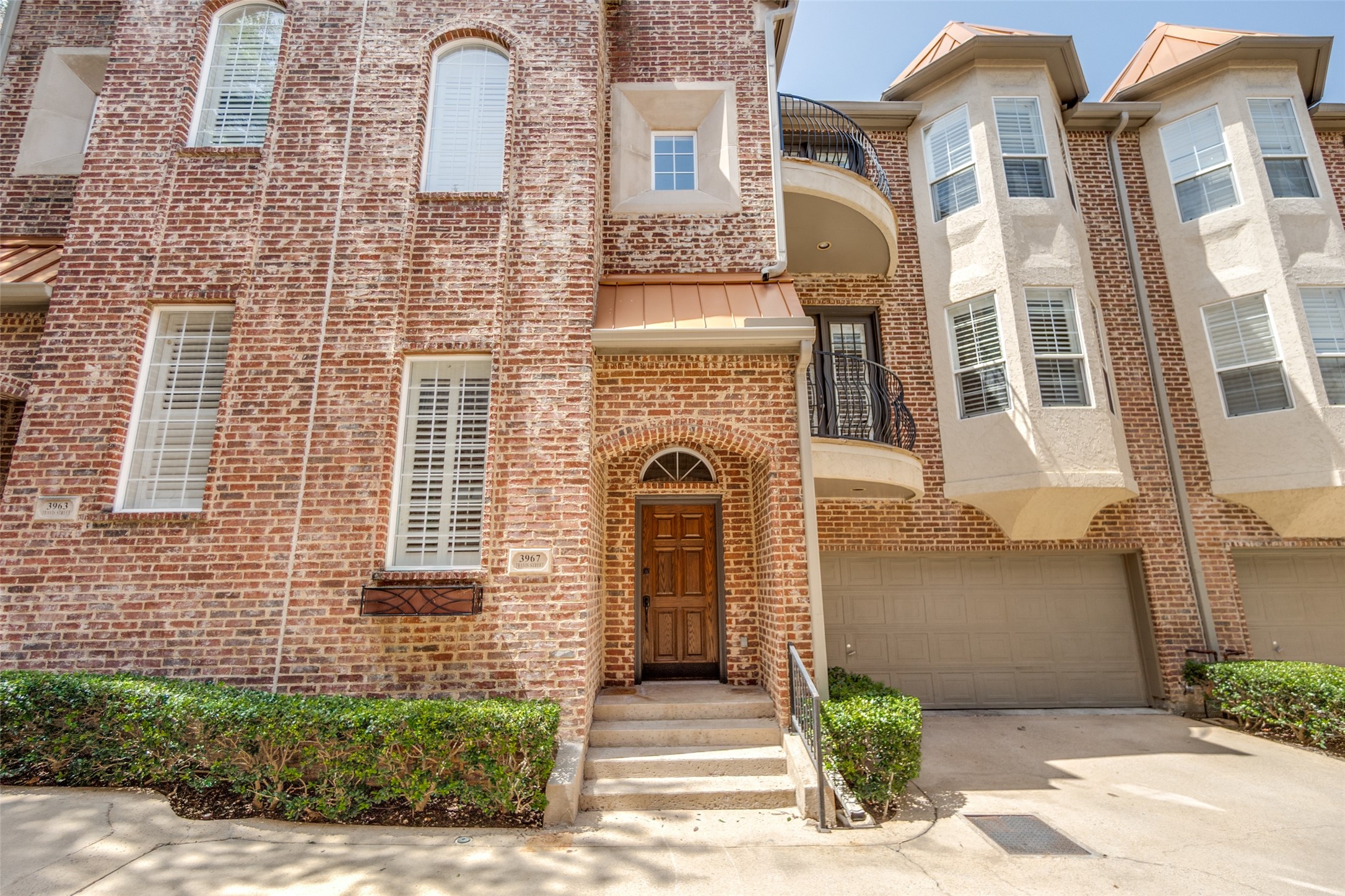 3967 Travis Street