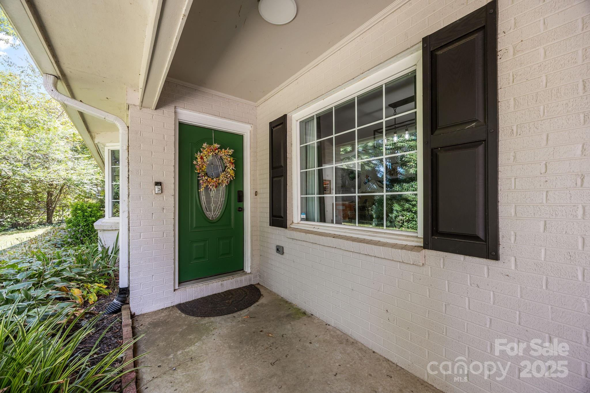 1225 W Gilbert Street