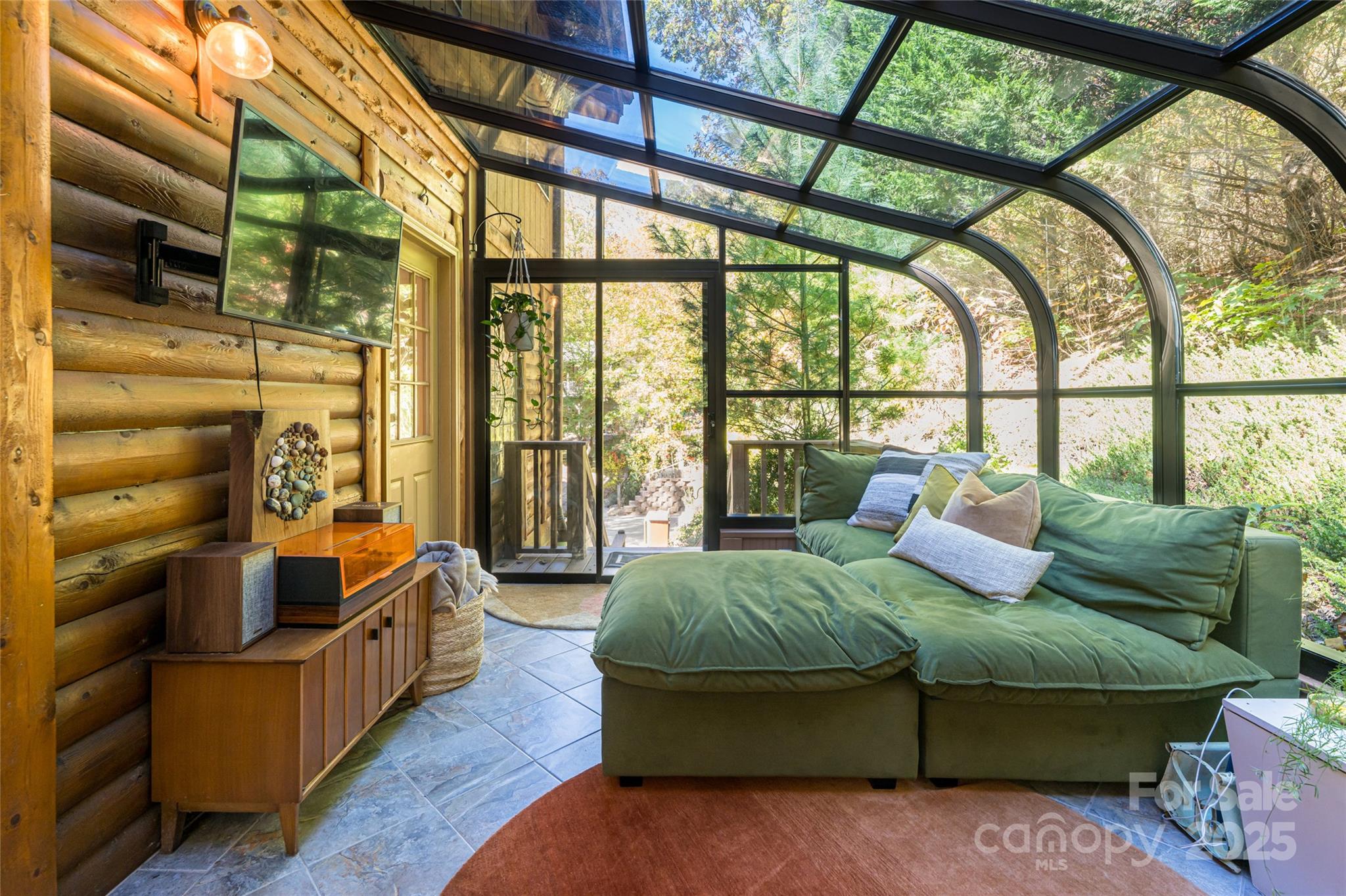 15 Coneflower Court