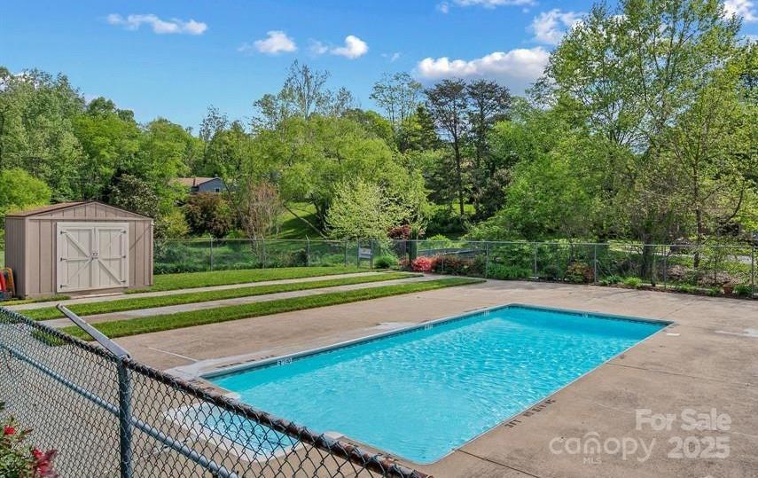 13C Windflower Court