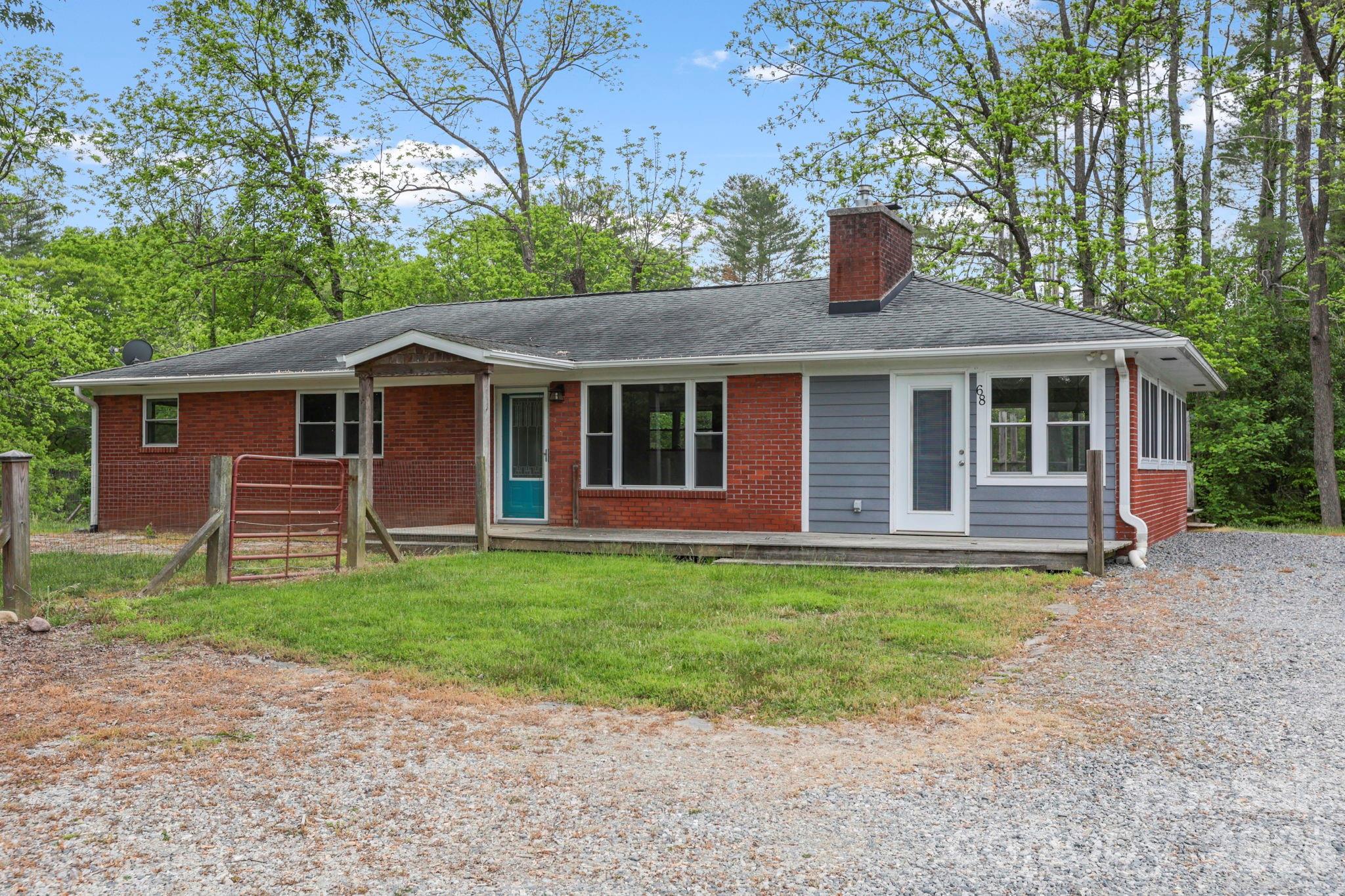 68 Lisam Way