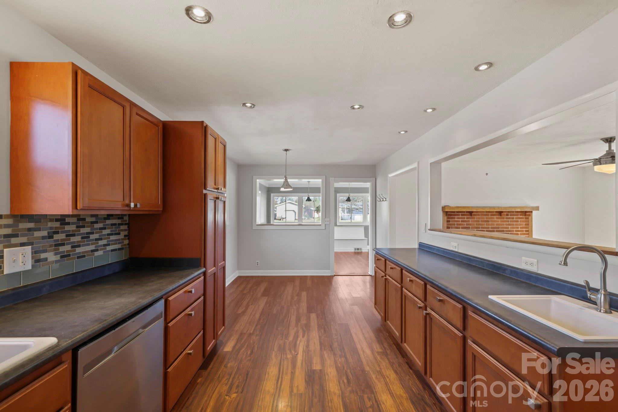68 Lisam Way