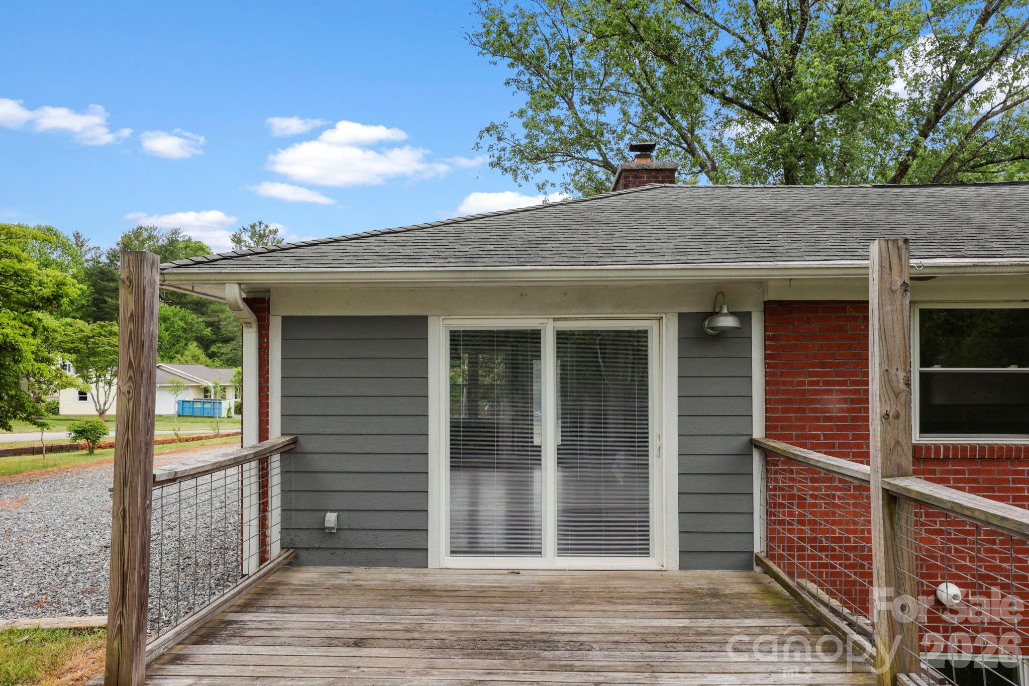 68 Lisam Way