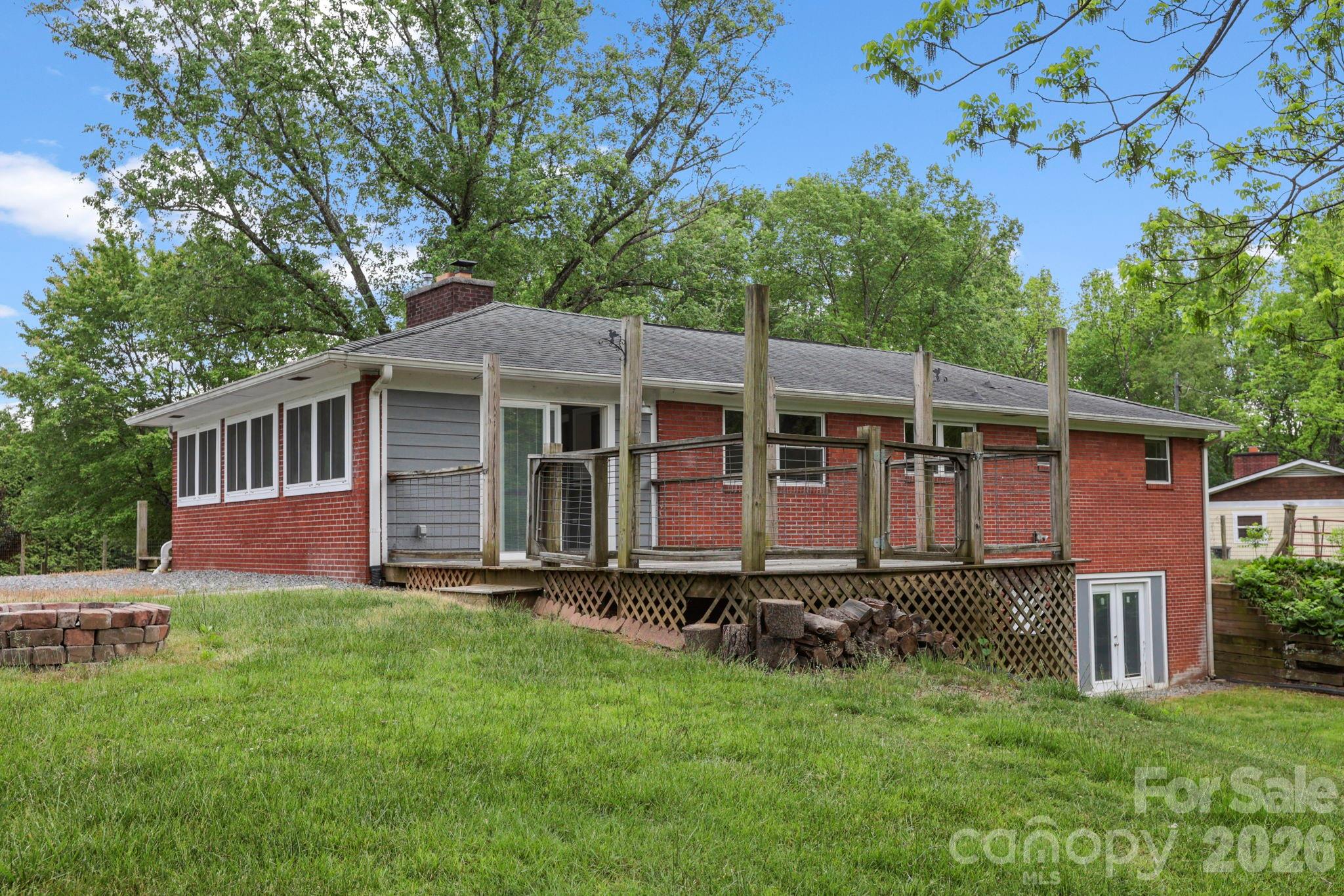 68 Lisam Way