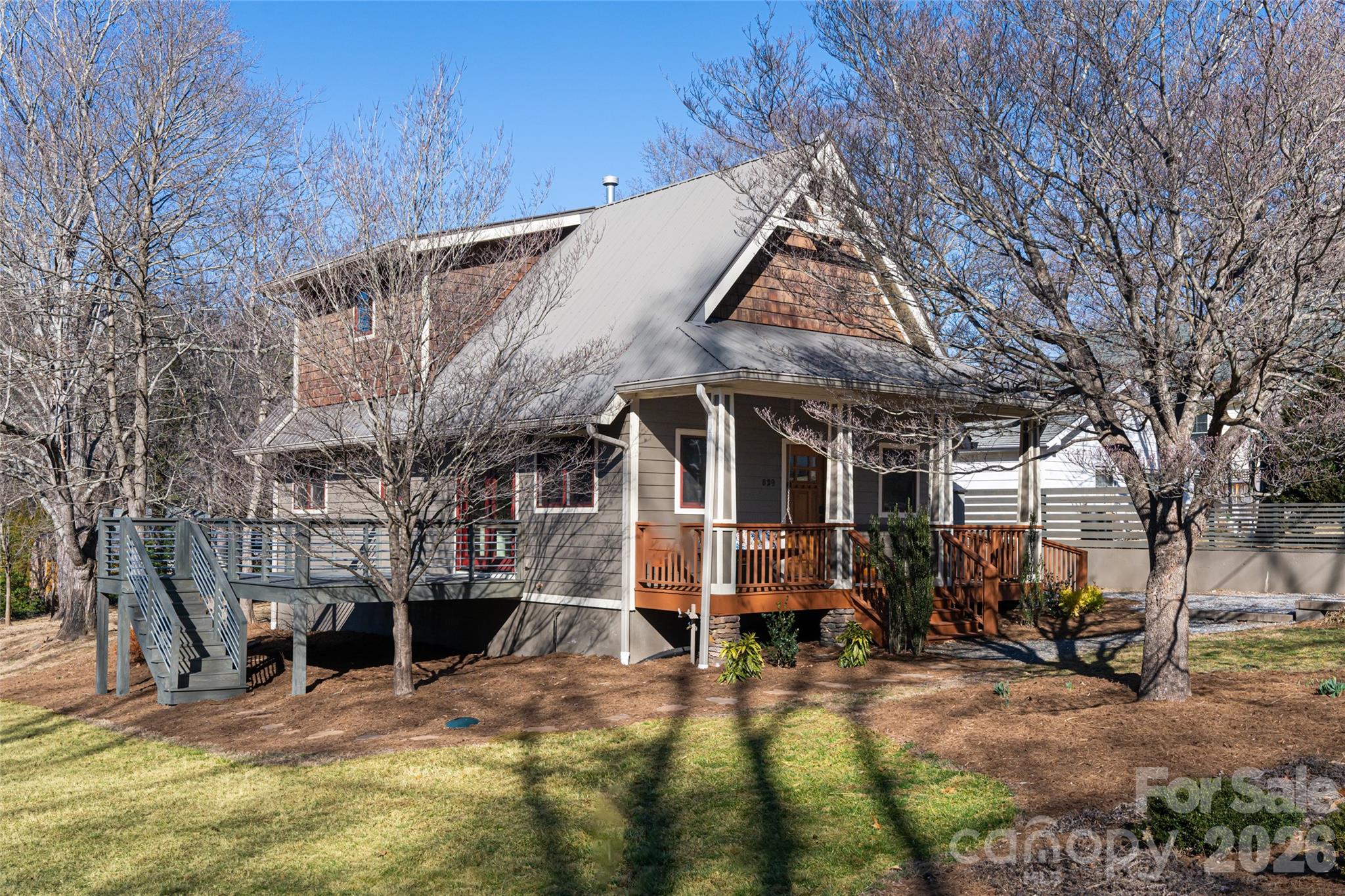 829 N Oconeechee Avenue