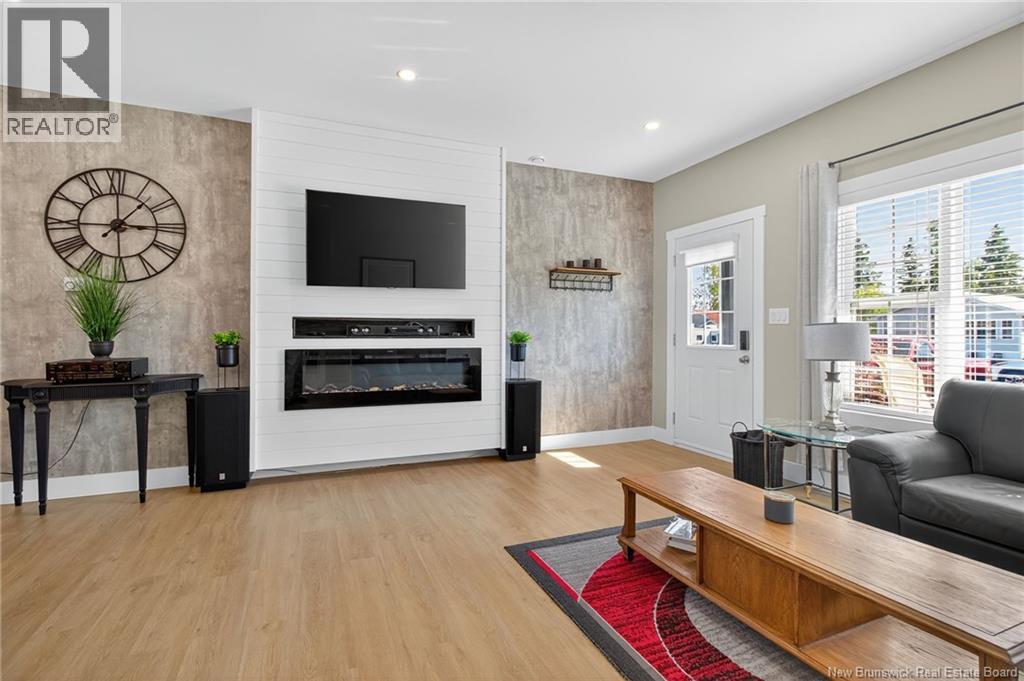 5 Hunwicks Street