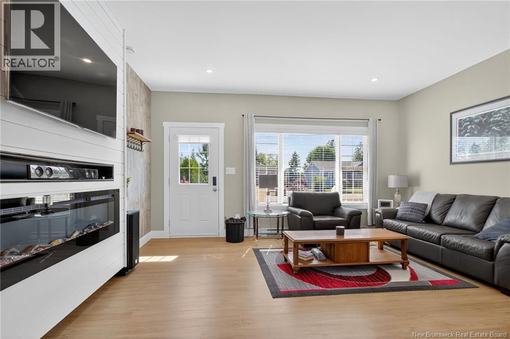 5 Hunwicks Street