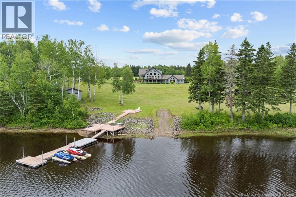 660 Saint Charles Sud Road