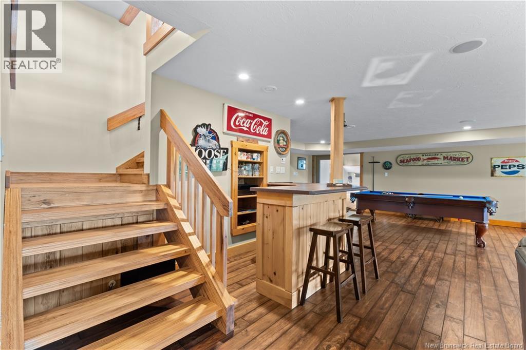 660 Saint Charles Sud Road
