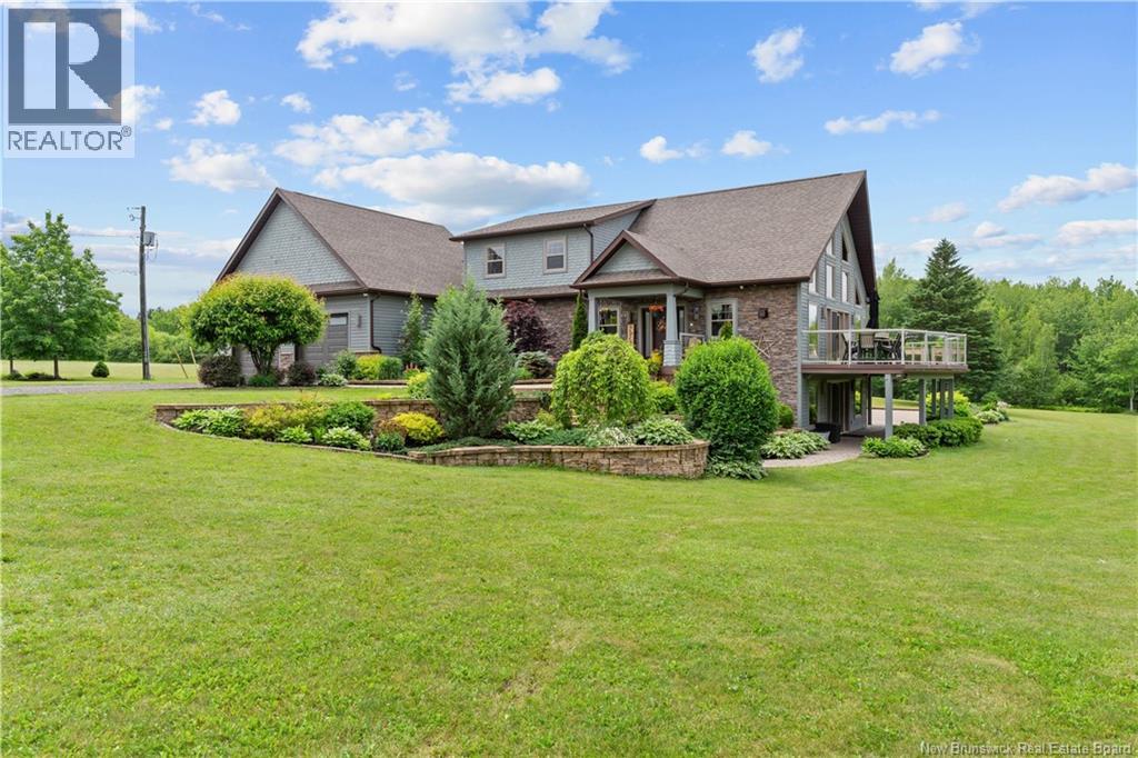660 Saint Charles Sud Road