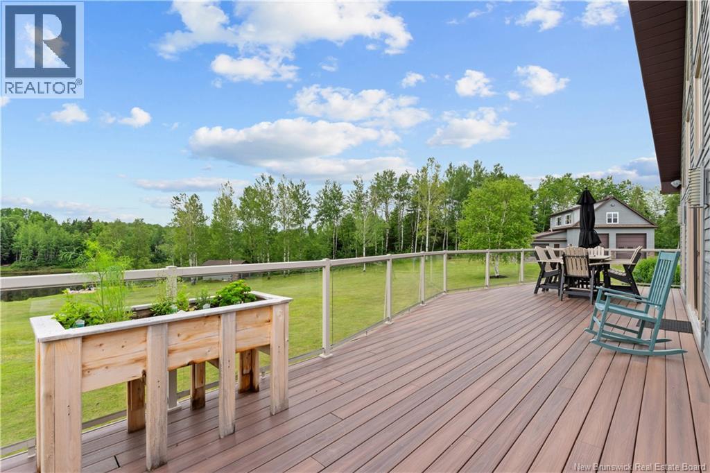 660 Saint Charles Sud Road